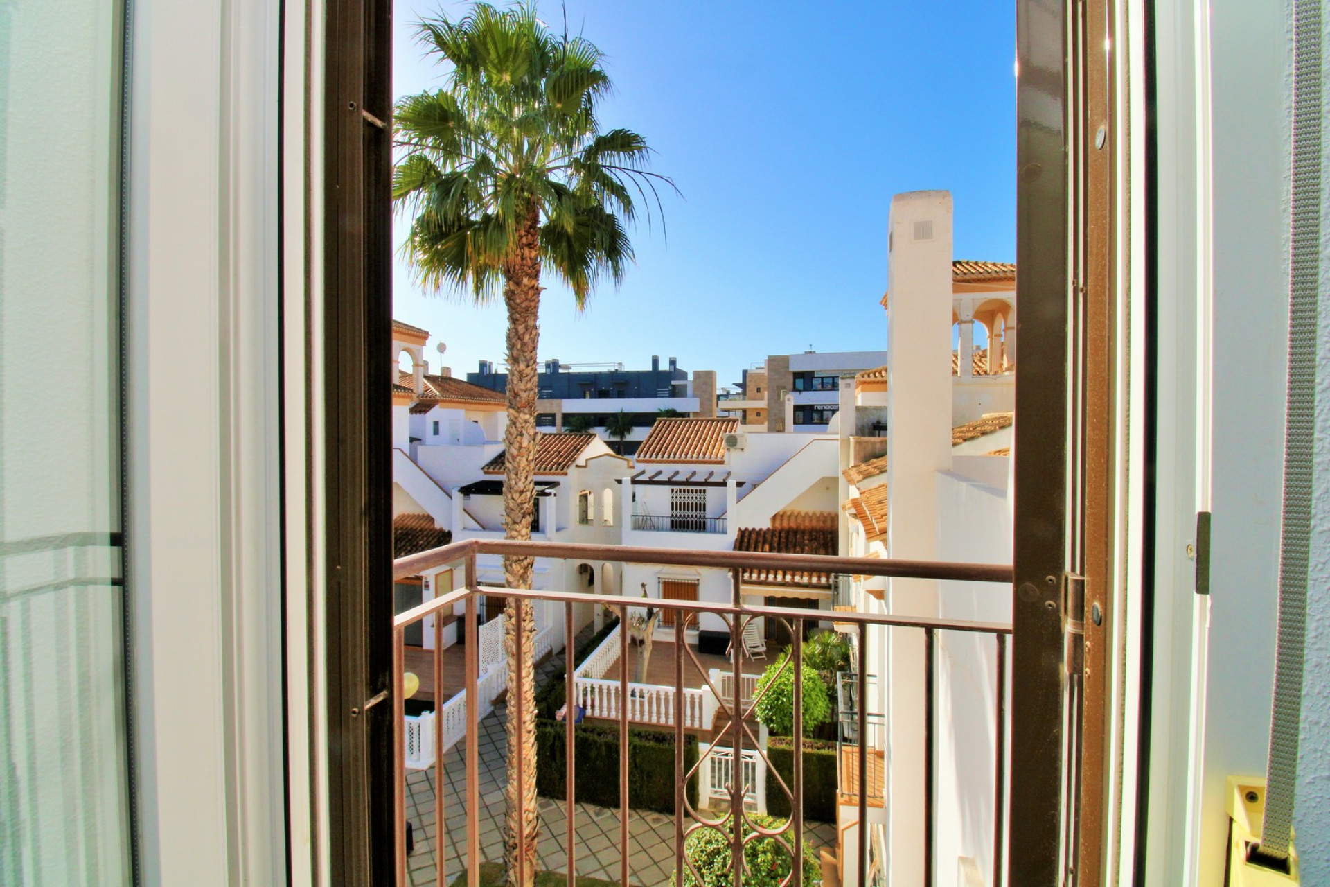 Reventa - 1. Apartamento / piso - Playa Flamenca - Costa Blanca Sur
