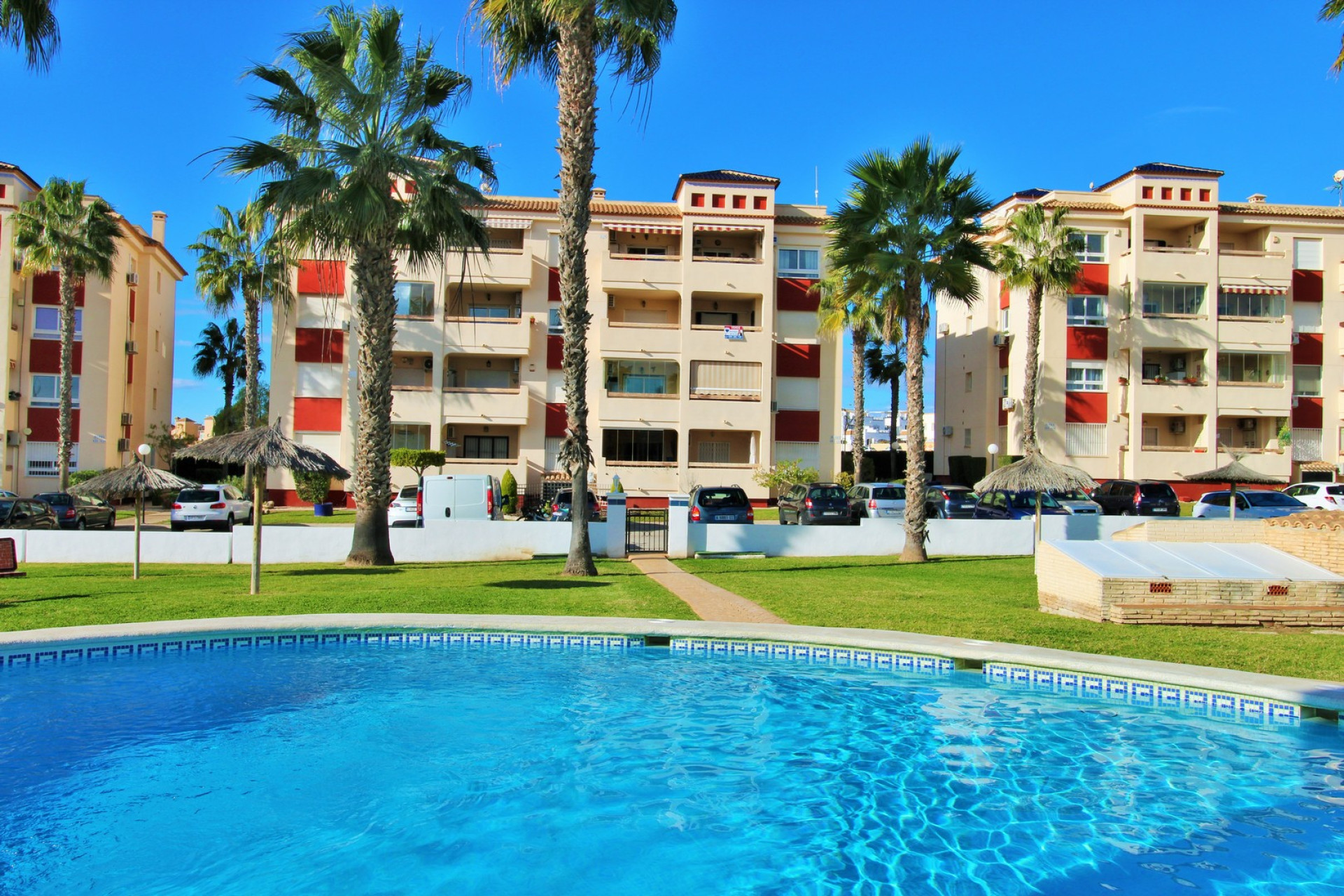 Reventa - 1. Apartamento / piso - Playa Flamenca - Costa Blanca Sur