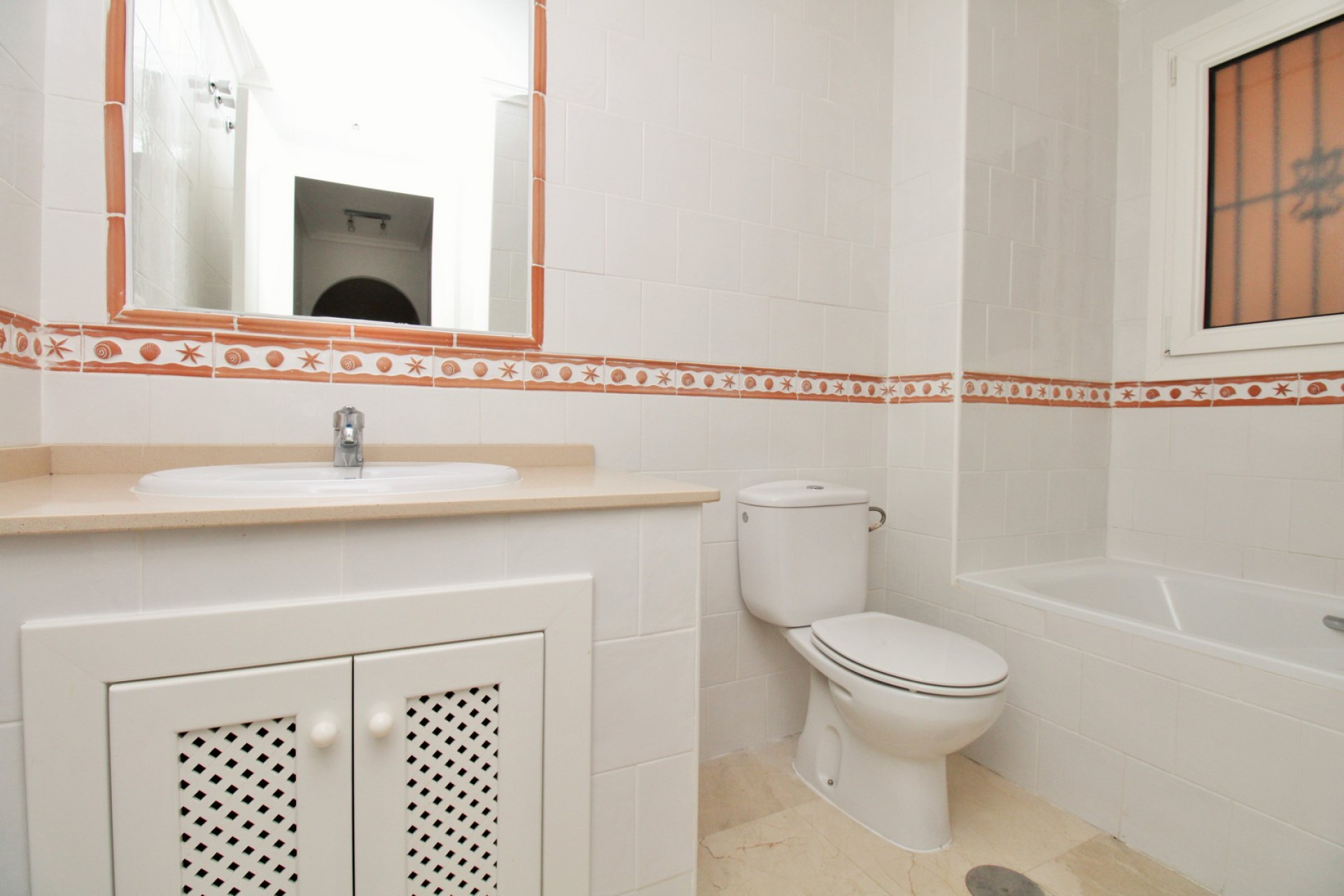 Reventa - 1. Apartamento / piso - Playa Flamenca - Costa Blanca Sur