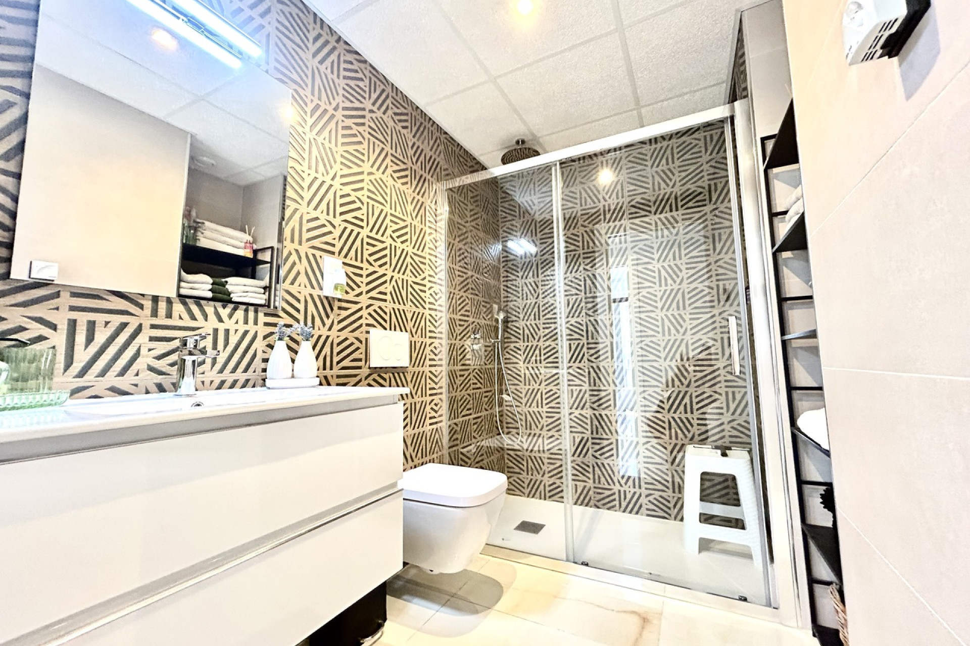 Reventa - 1. Apartamento / piso - Playa Flamenca - Costa Blanca Sur