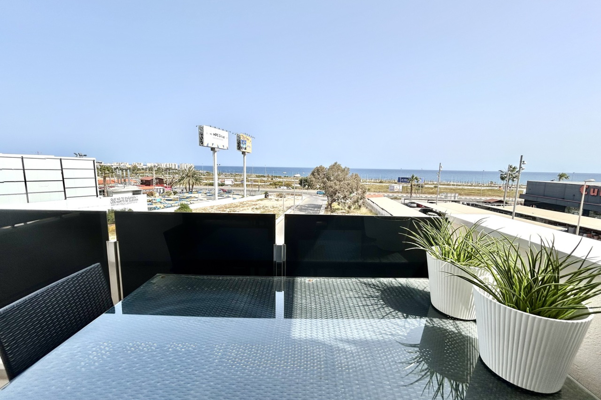 Reventa - 1. Apartamento / piso - Playa Flamenca - Costa Blanca Sur