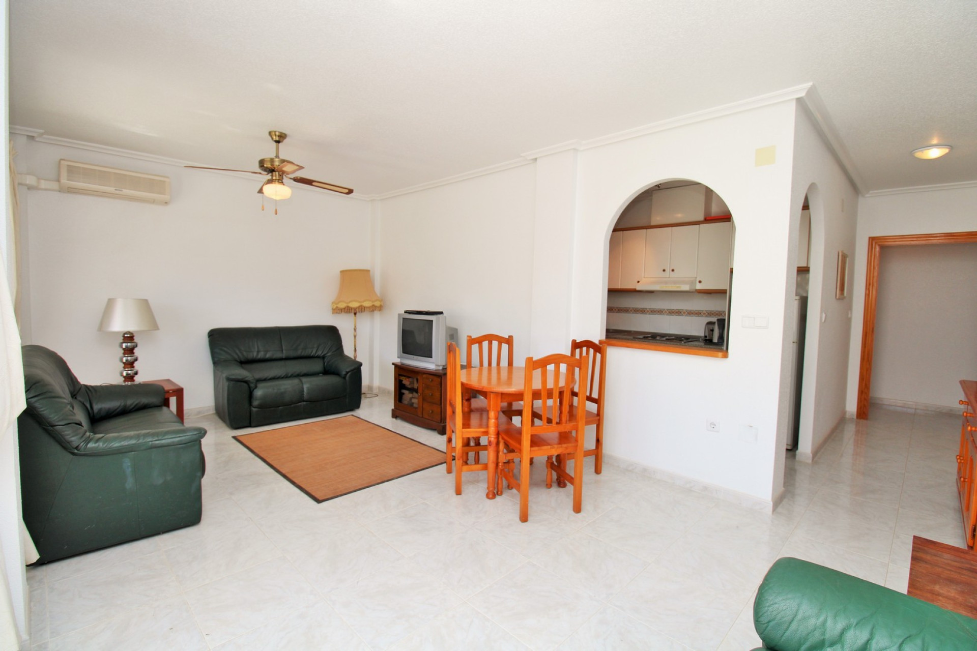Reventa - 1. Apartamento / piso - Playa Flamenca - Costa Blanca Sur