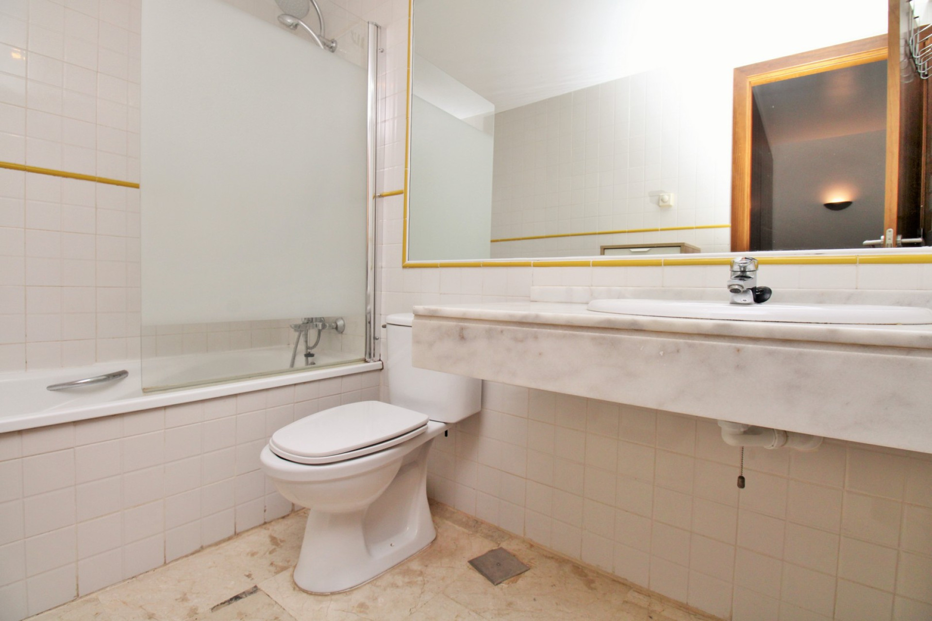 Reventa - 1. Apartamento / piso - Punta Prima - Costa Blanca Sur