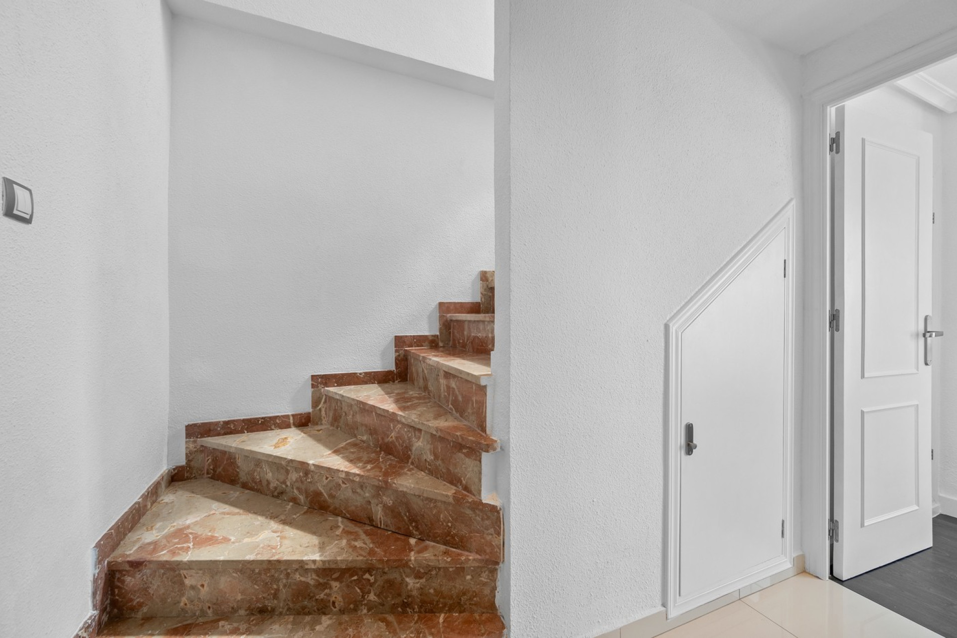 Reventa - 1. Apartamento / piso - Punta Prima - Costa Blanca Sur