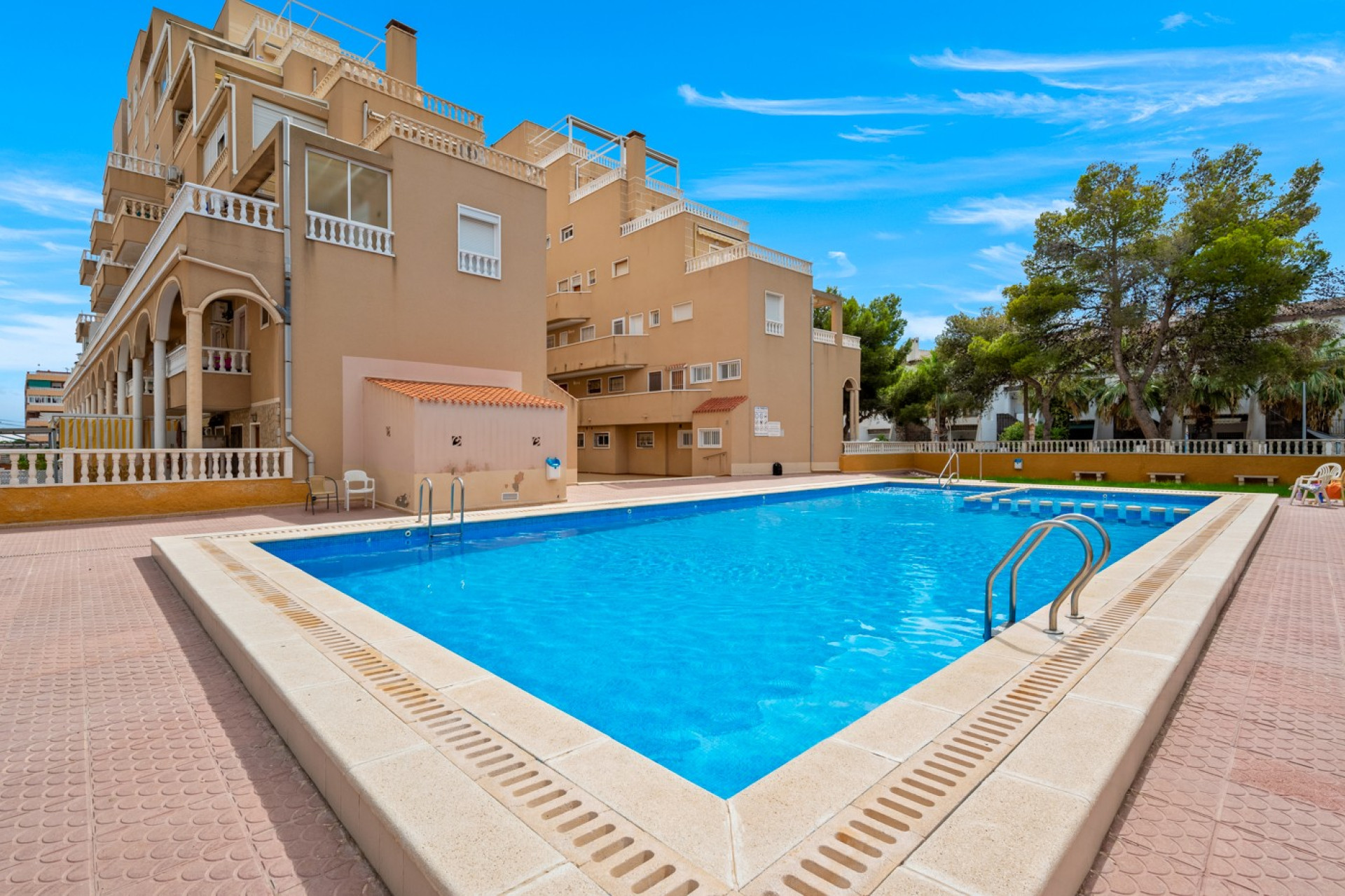 Reventa - 1. Apartamento / piso - Punta Prima - Costa Blanca Sur