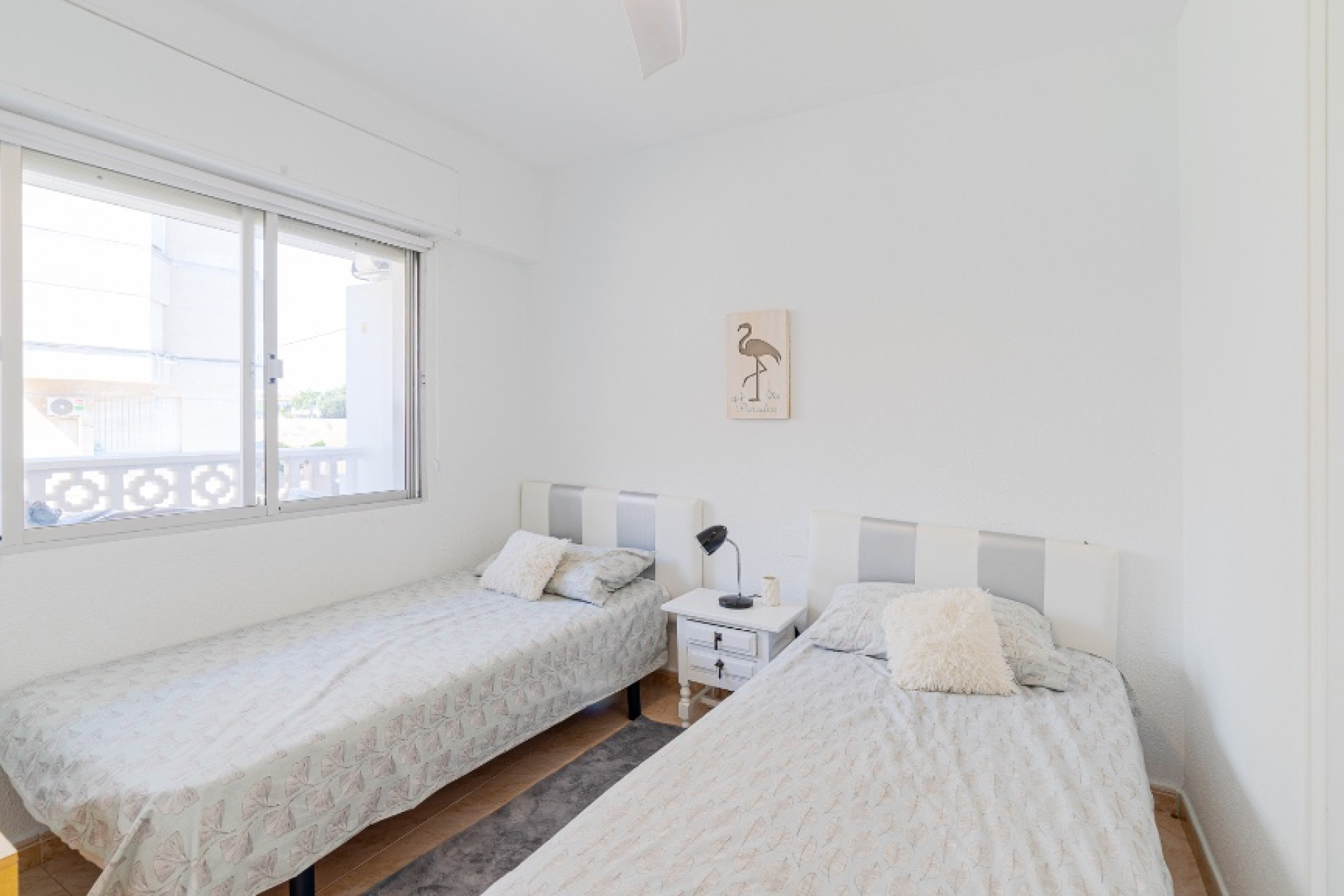 Reventa - 1. Apartamento / piso - Punta Prima - Costa Blanca Sur