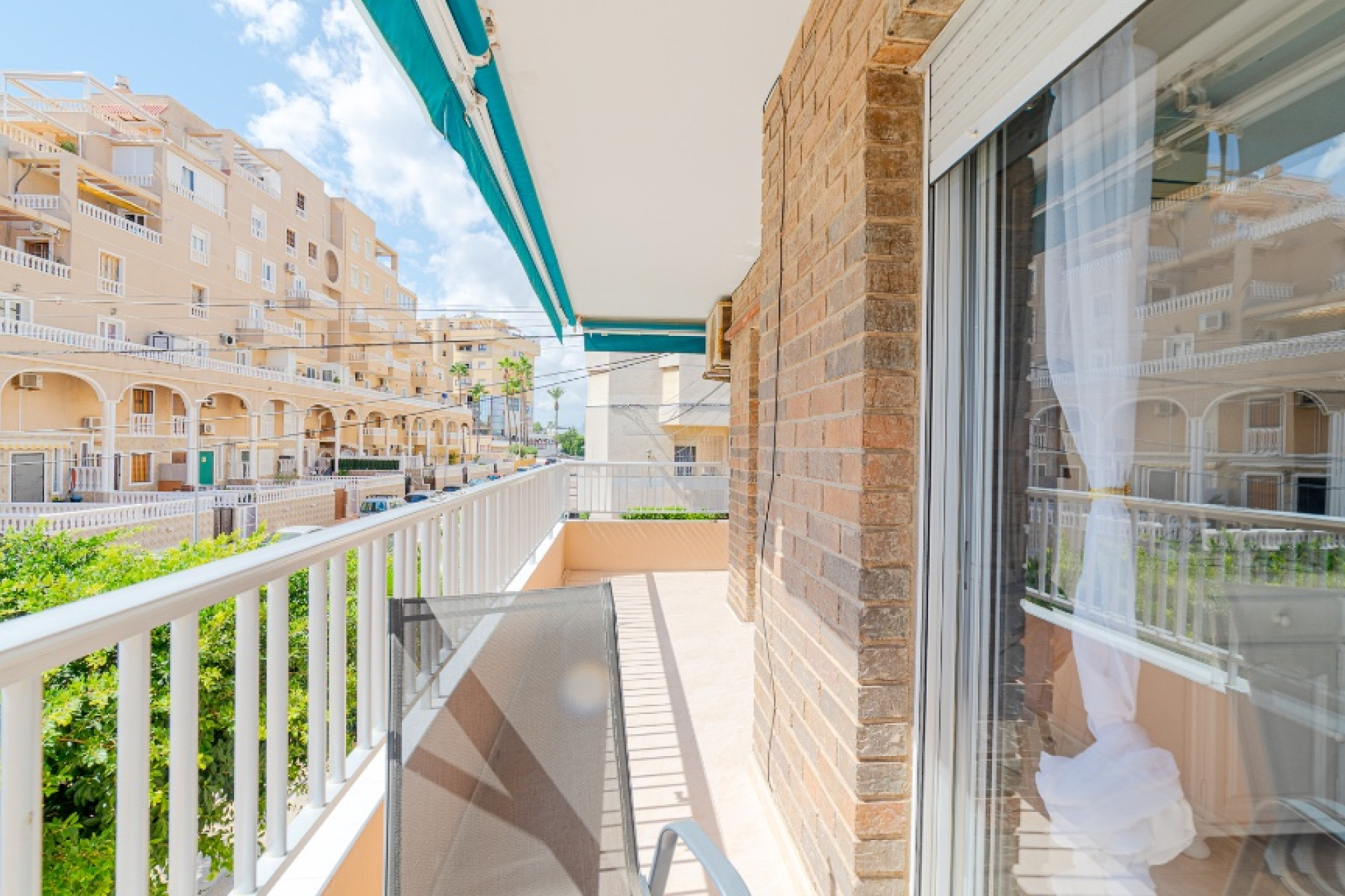 Reventa - 1. Apartamento / piso - Punta Prima - Costa Blanca Sur