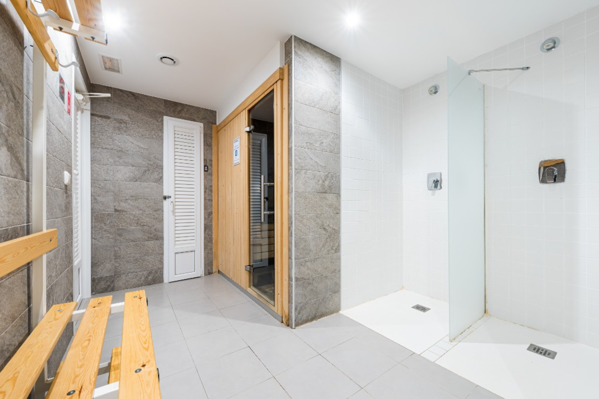 Reventa - 1. Apartamento / piso - Punta Prima - Costa Blanca Sur