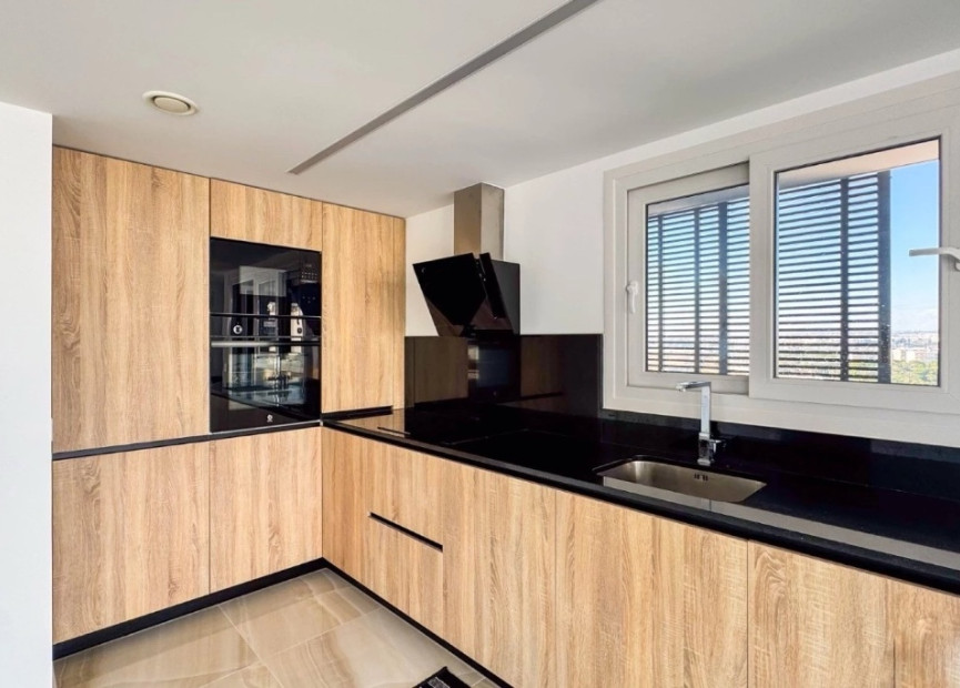 Reventa - 1. Apartamento / piso - Punta Prima - Costa Blanca Sur