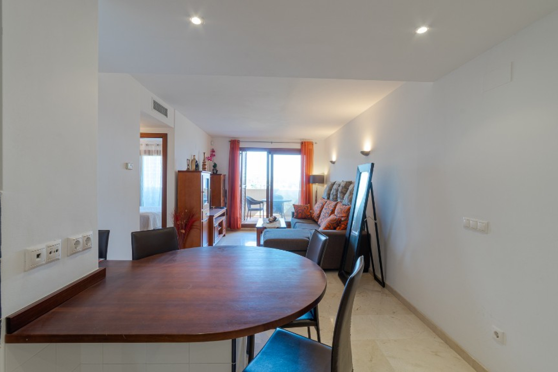Reventa - 1. Apartamento / piso - Punta Prima - Costa Blanca Sur