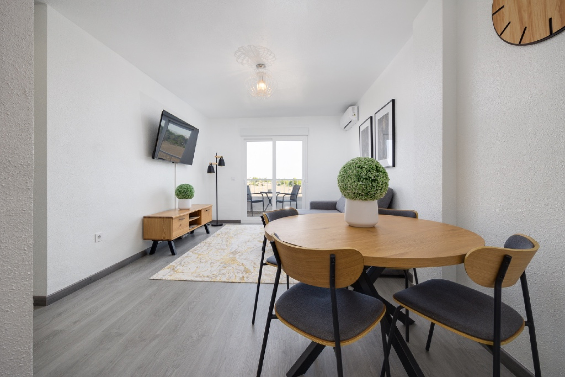 Reventa - 1. Apartamento / piso - Punta Prima - Costa Blanca Sur