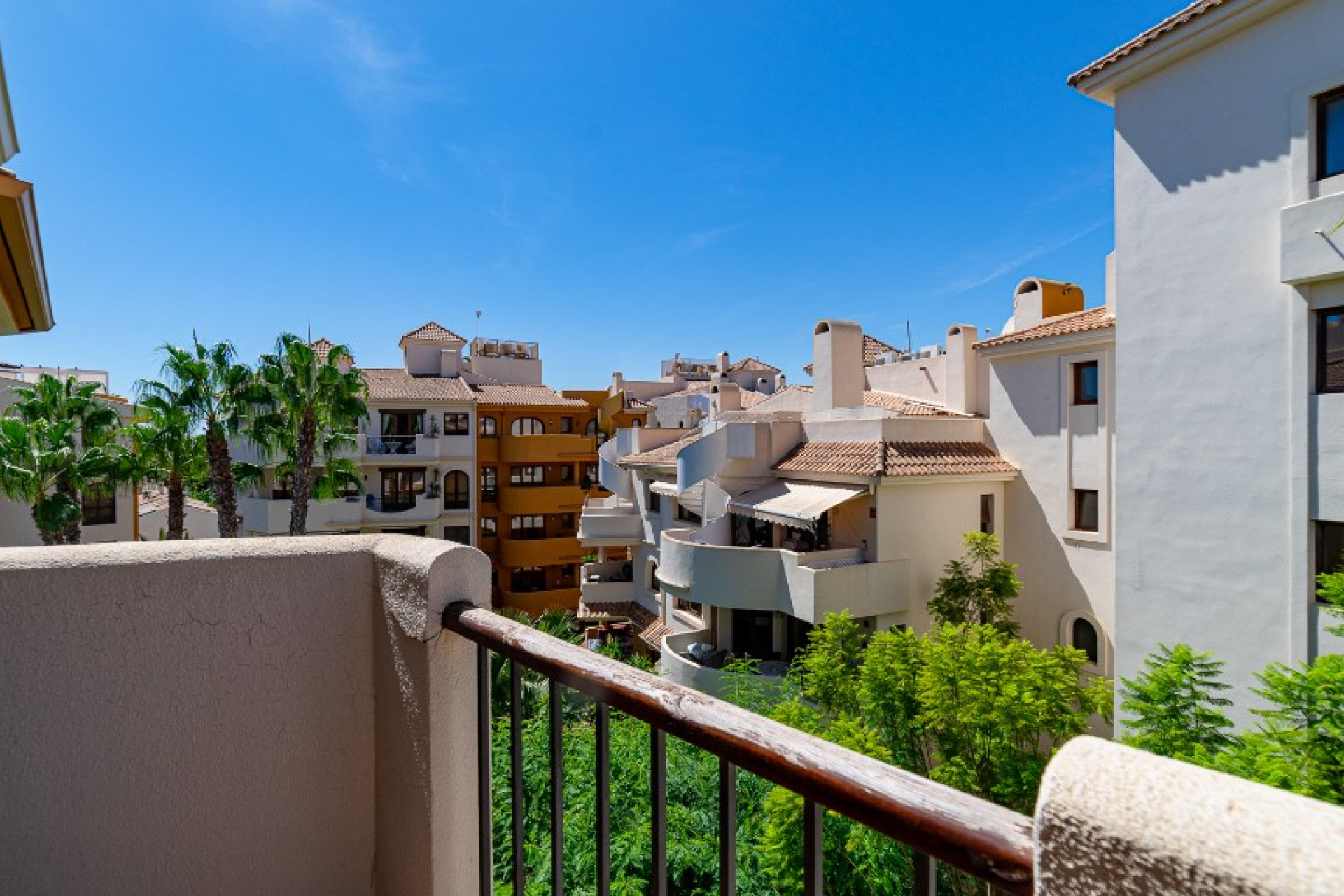 Reventa - 1. Apartamento / piso - Punta Prima - Costa Blanca Sur