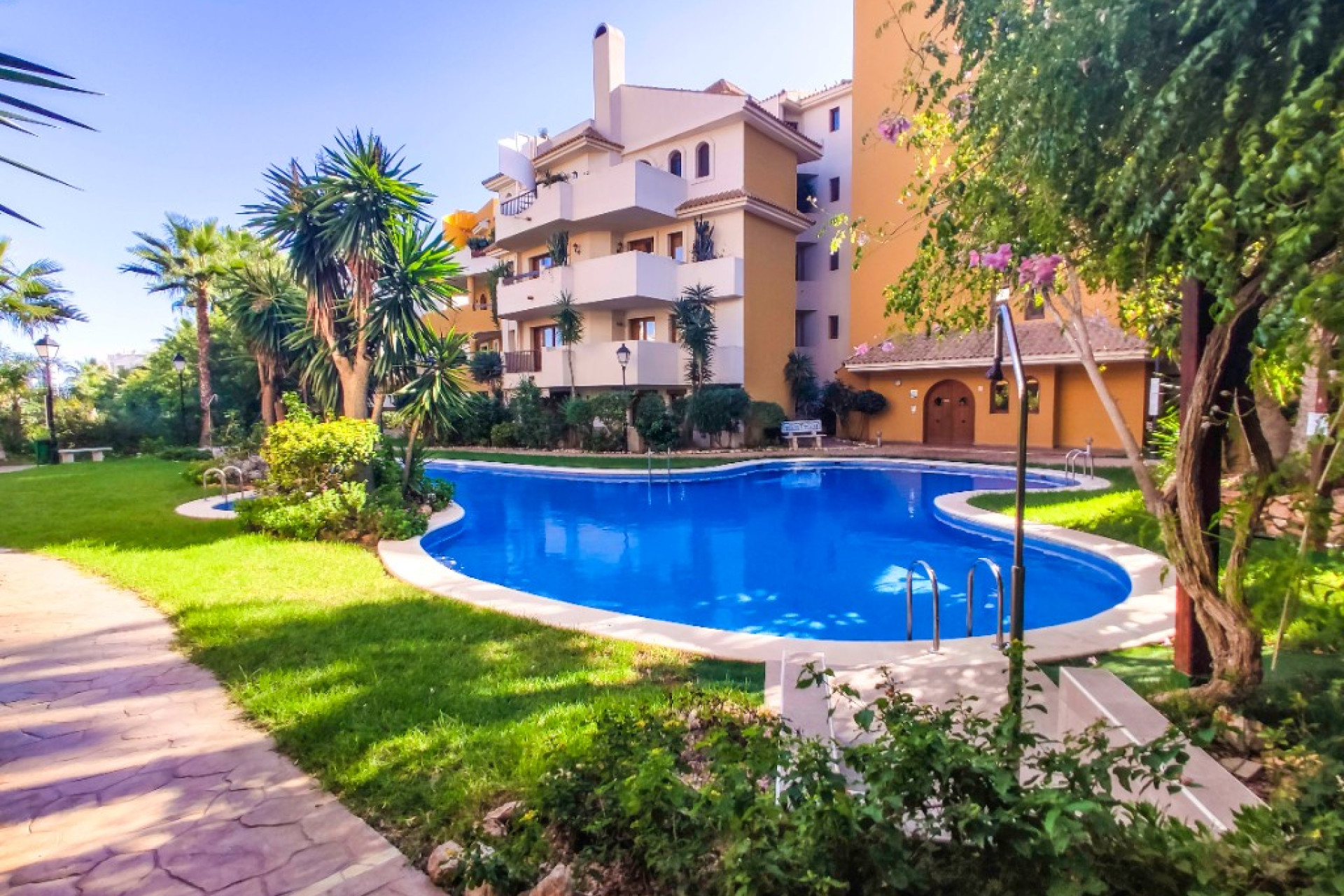 Reventa - 1. Apartamento / piso - Punta Prima - Costa Blanca Sur