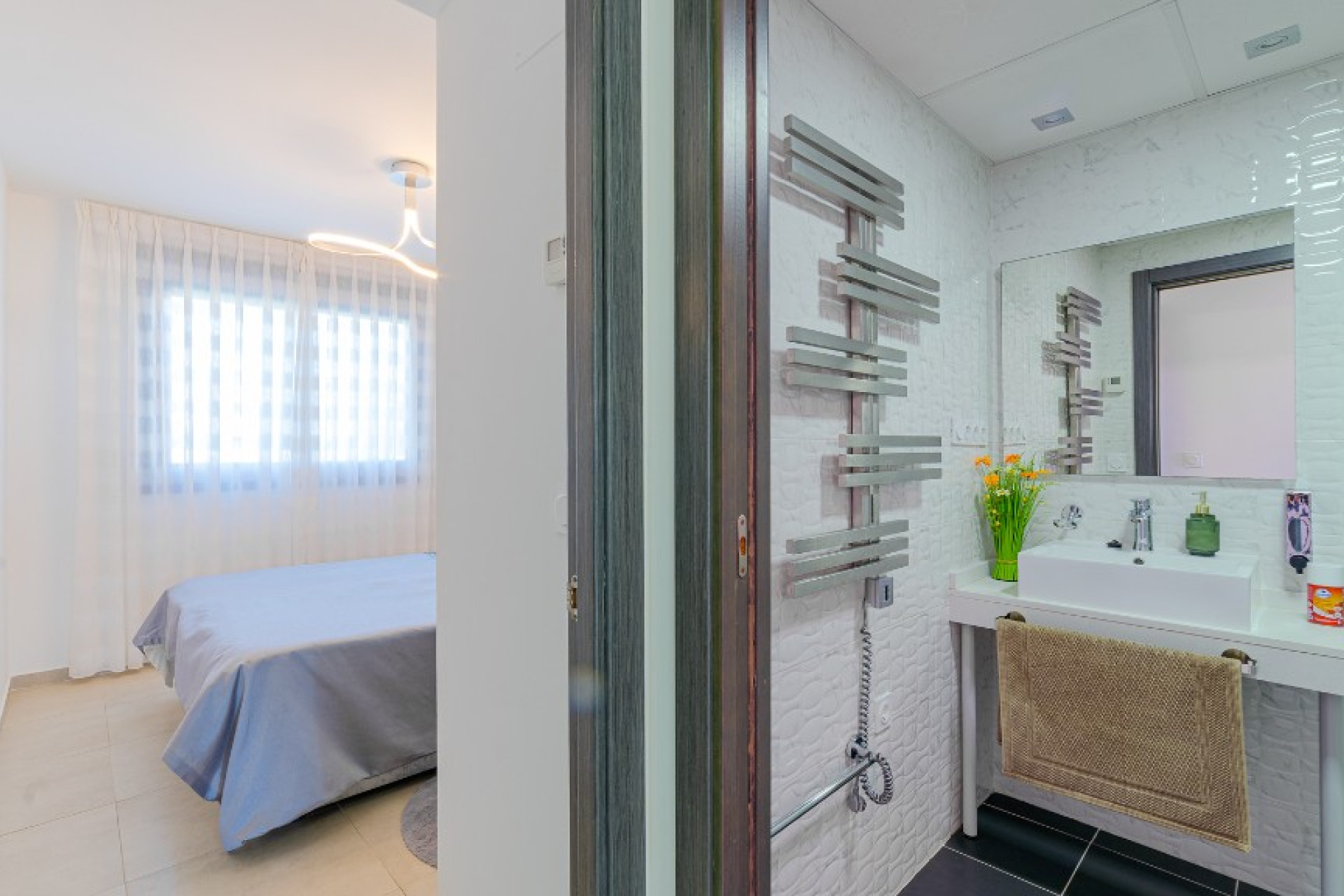 Reventa - 1. Apartamento / piso - Punta Prima - Costa Blanca Sur