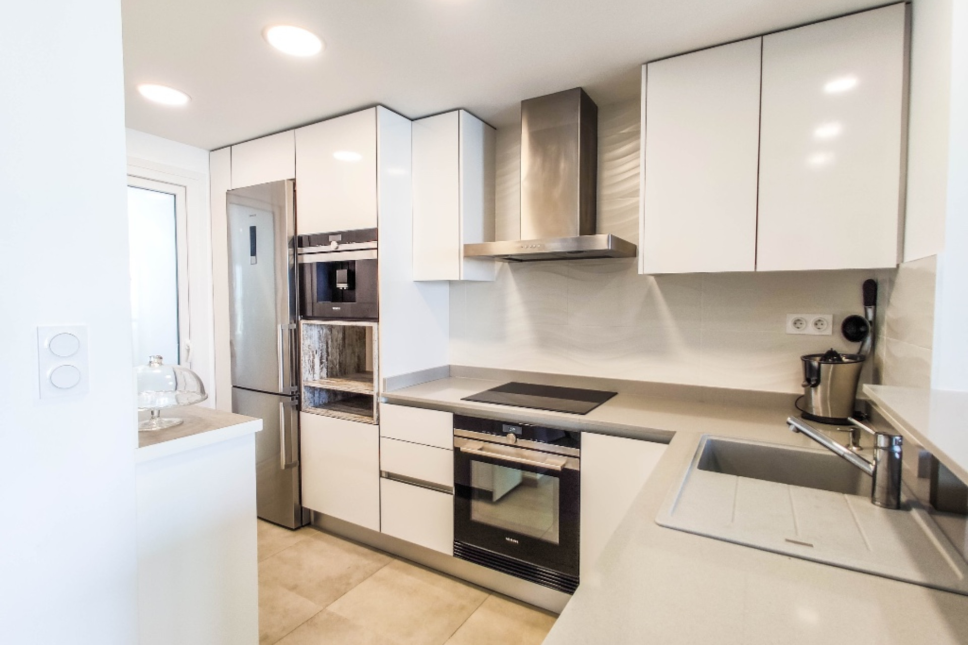 Reventa - 1. Apartamento / piso - Punta Prima - Costa Blanca Sur