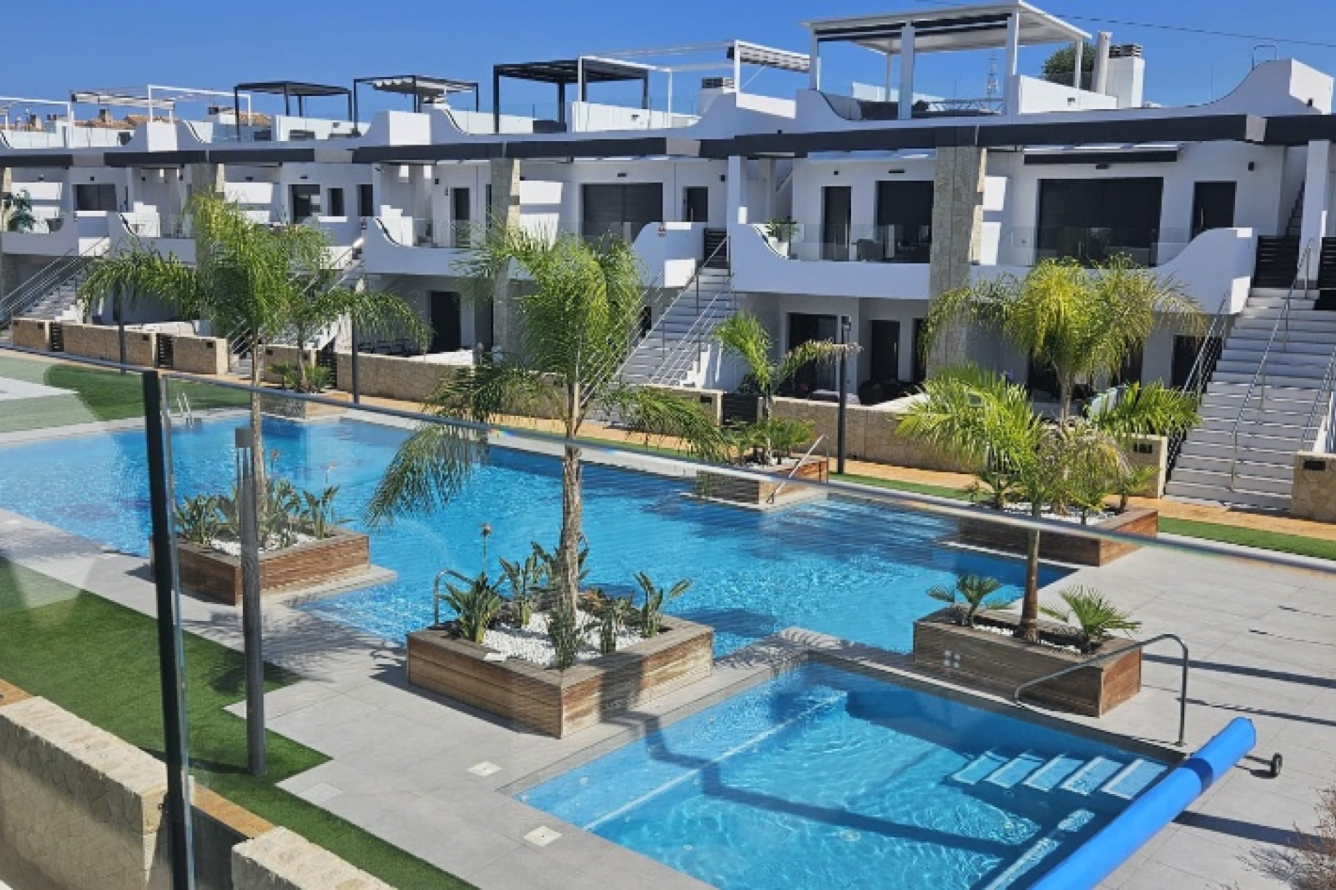 Reventa - 1. Apartamento / piso - Punta Prima - Costa Blanca Sur