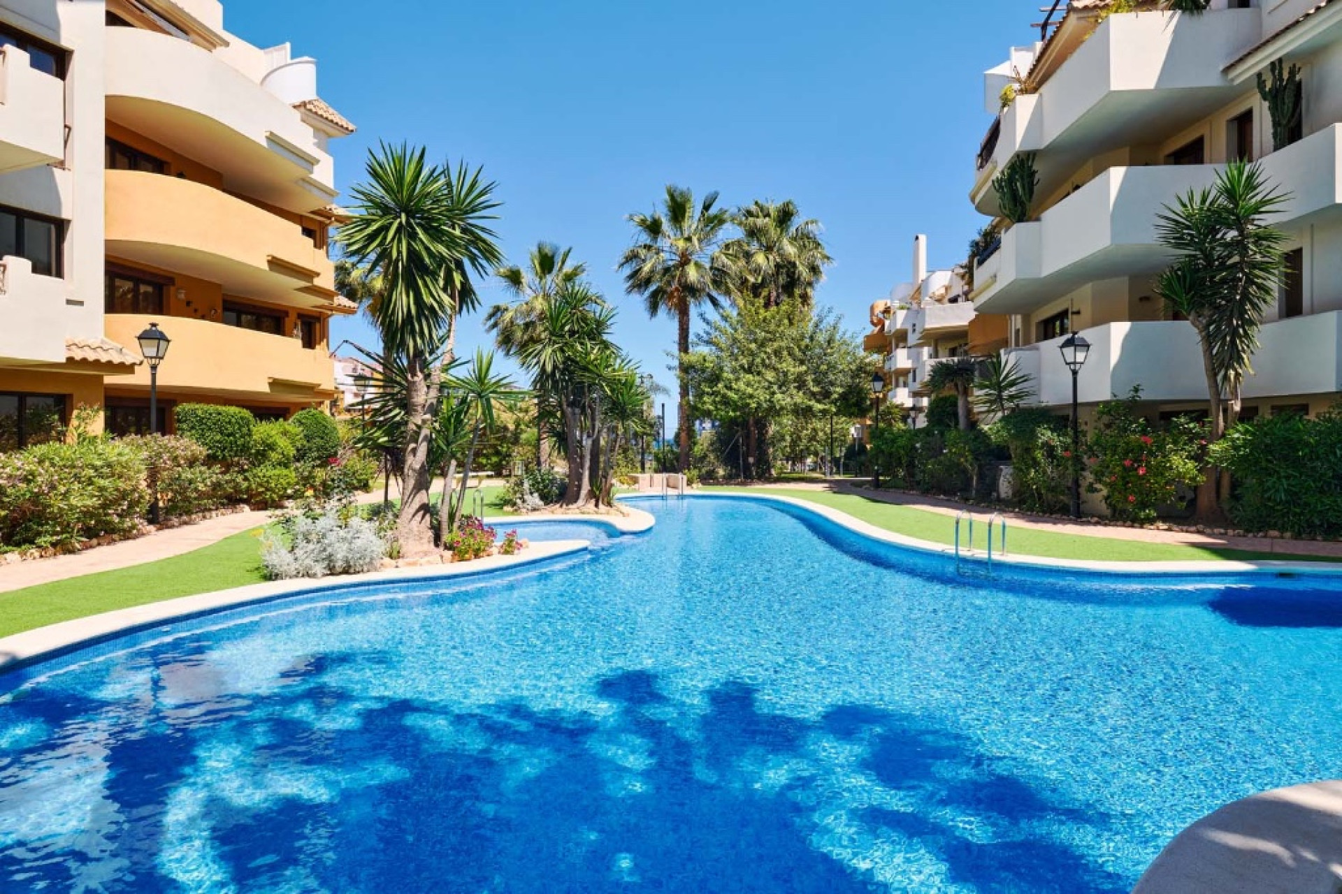 Reventa - 1. Apartamento / piso - Punta Prima - Costa Blanca Sur