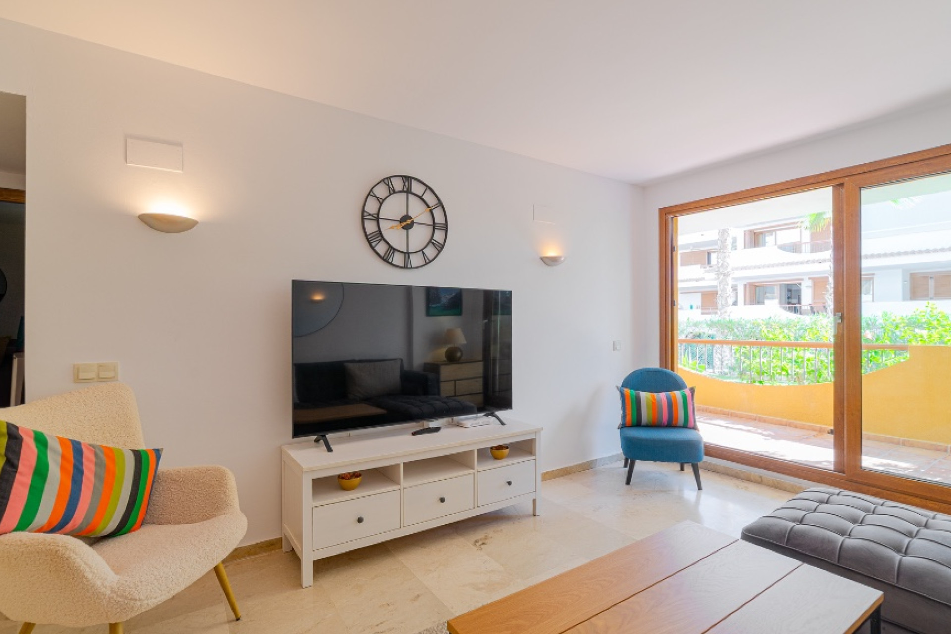 Reventa - 1. Apartamento / piso - Punta Prima - Costa Blanca Sur