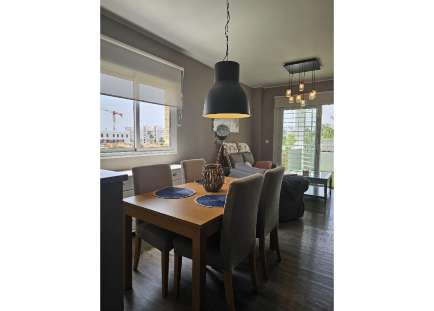 Reventa - 1. Apartamento / piso - Punta Prima - Costa Blanca Sur