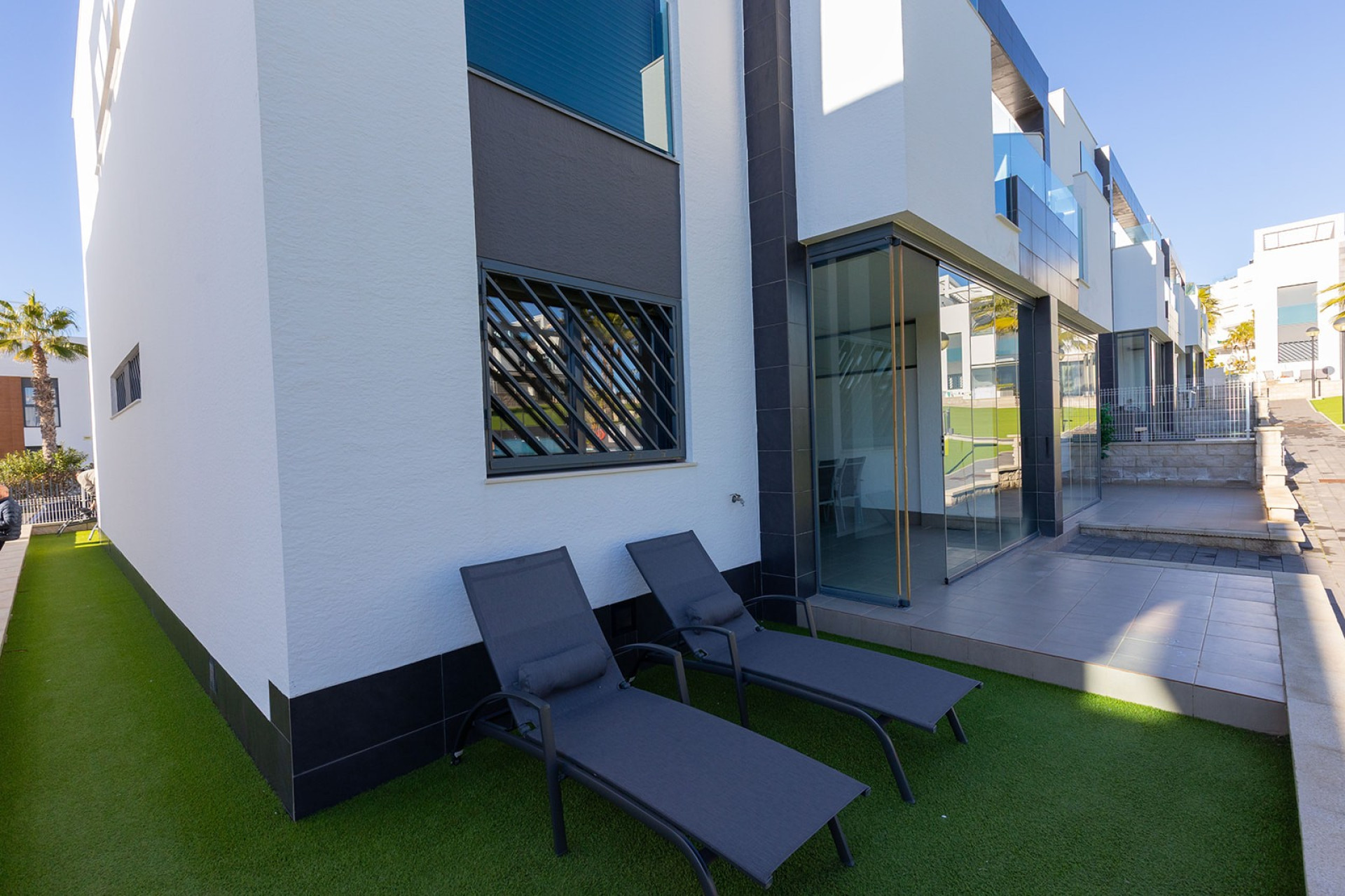 Reventa - 1. Apartamento / piso - Punta Prima - Costa Blanca Sur