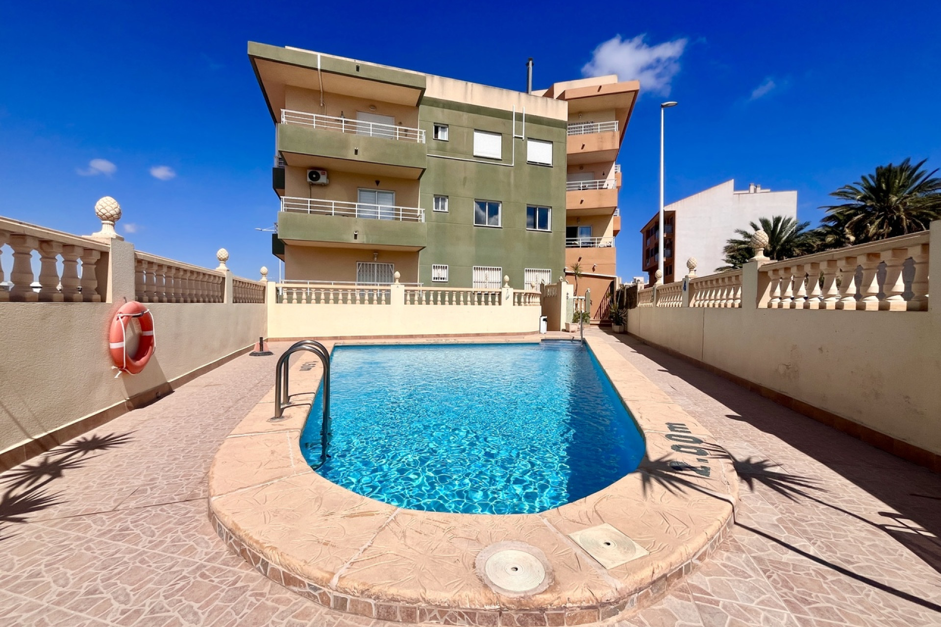 Reventa - 1. Apartamento / piso - San Miguel de Salinas - Costa Blanca Sur