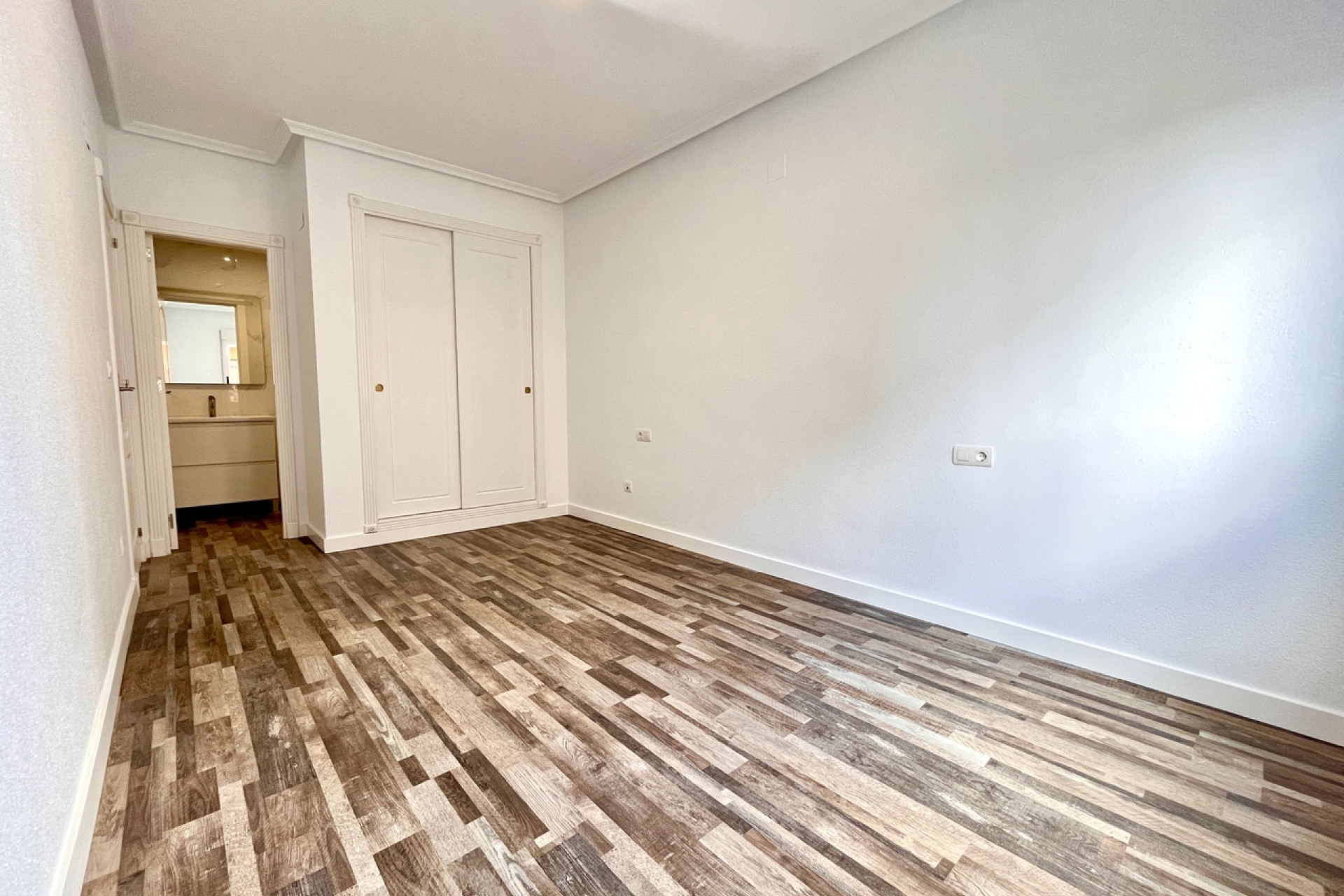 Reventa - 1. Apartamento / piso - San Miguel de Salinas - Costa Blanca Sur