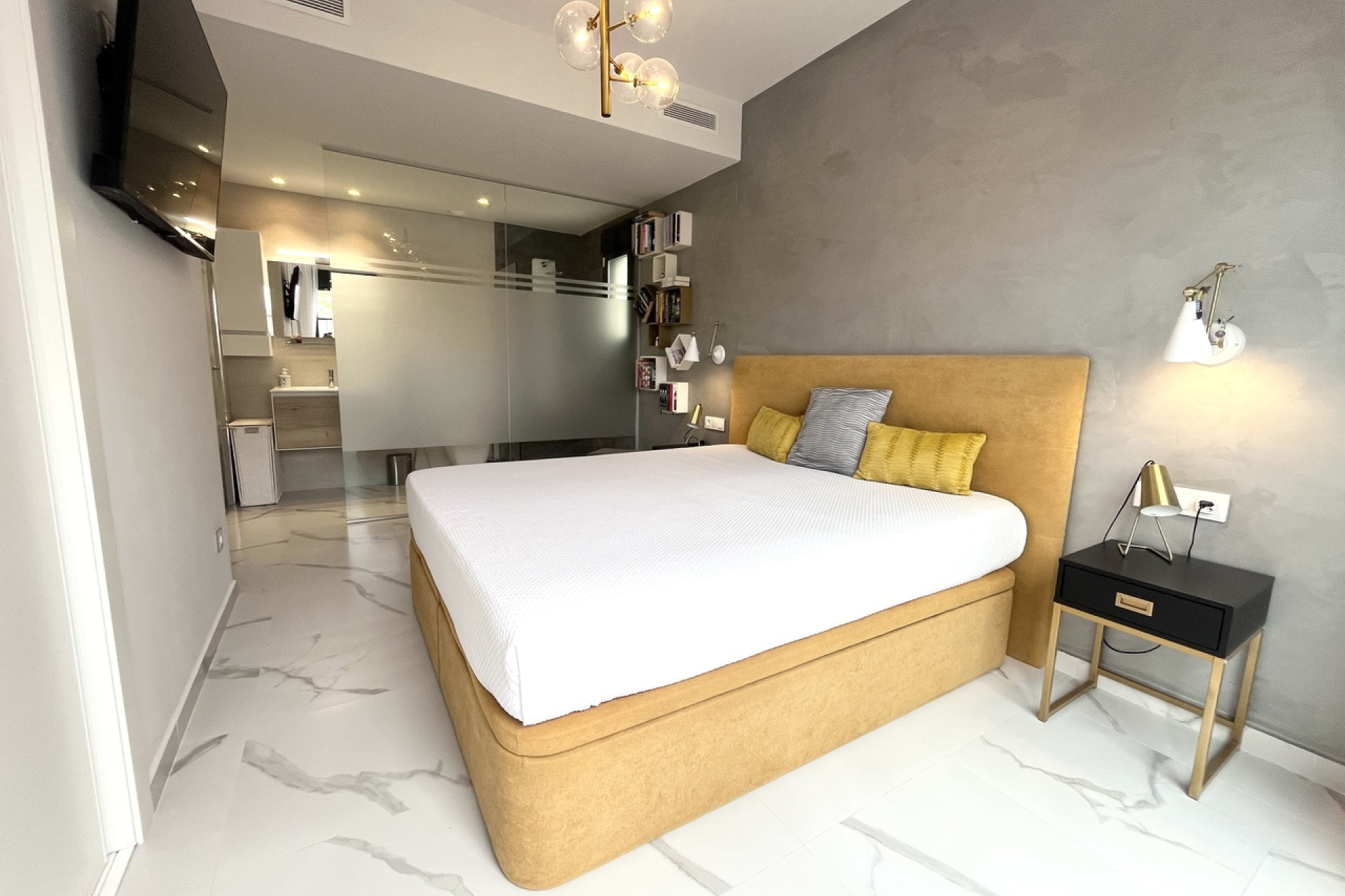 Reventa - 1. Apartamento / piso - San Miguel de Salinas - Costa Blanca Sur