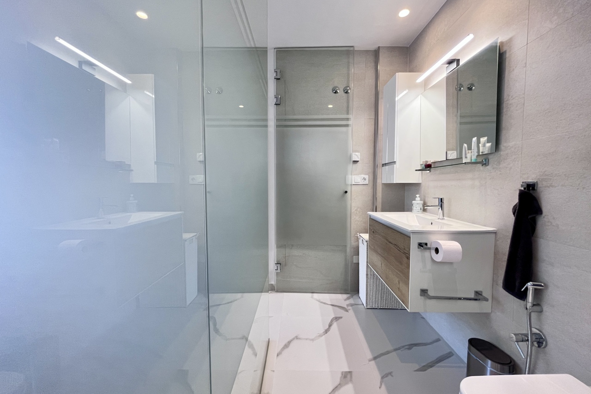 Reventa - 1. Apartamento / piso - San Miguel de Salinas - Costa Blanca Sur