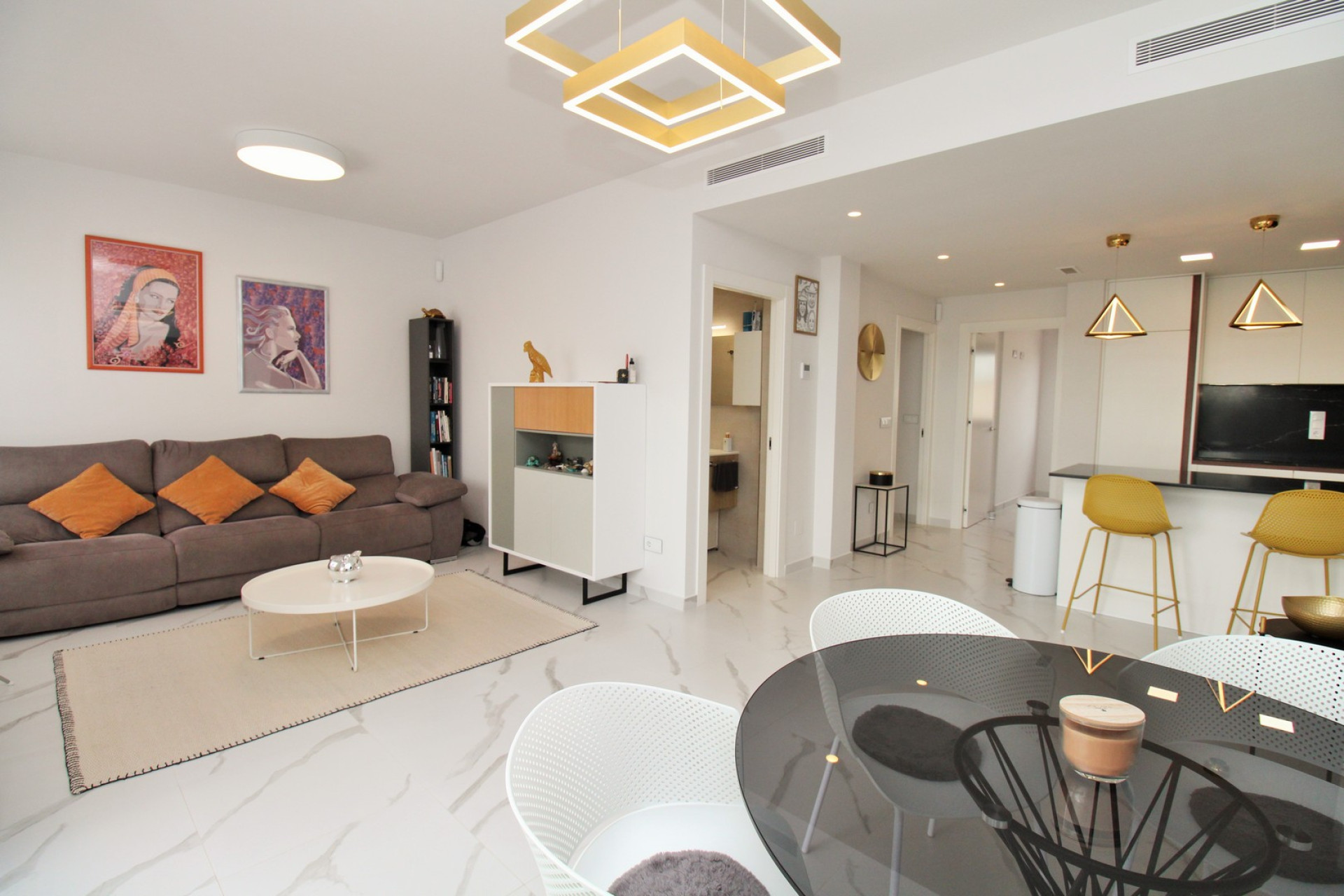 Reventa - 1. Apartamento / piso - San Miguel de Salinas - Costa Blanca Sur