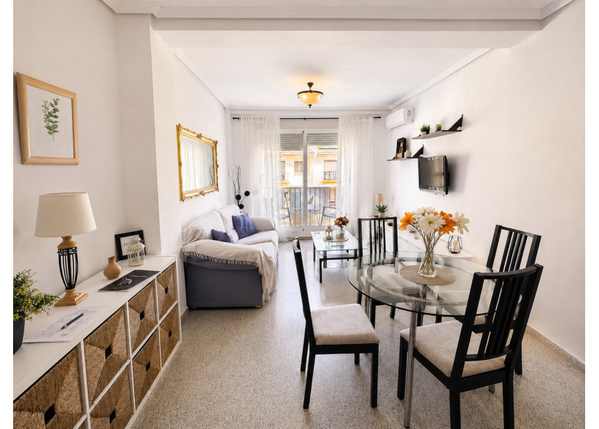 Reventa - 1. Apartamento / piso - San Miguel de Salinas - Costa Blanca Sur
