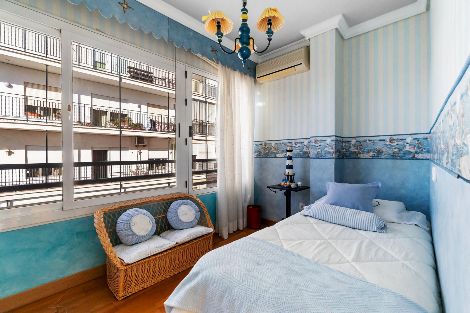 Reventa - 1. Apartamento / piso - Torrevieja - CLUB NAUTICO TORREVIEJA