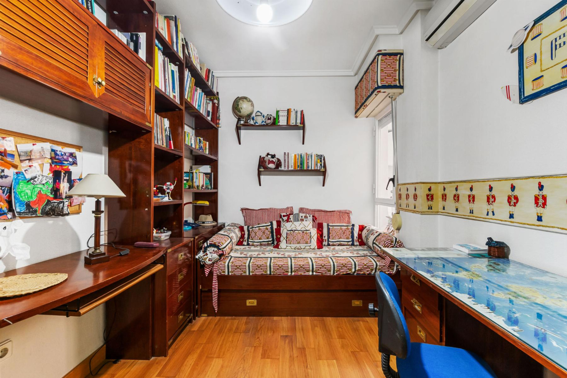 Reventa - 1. Apartamento / piso - Torrevieja - CLUB NAUTICO TORREVIEJA