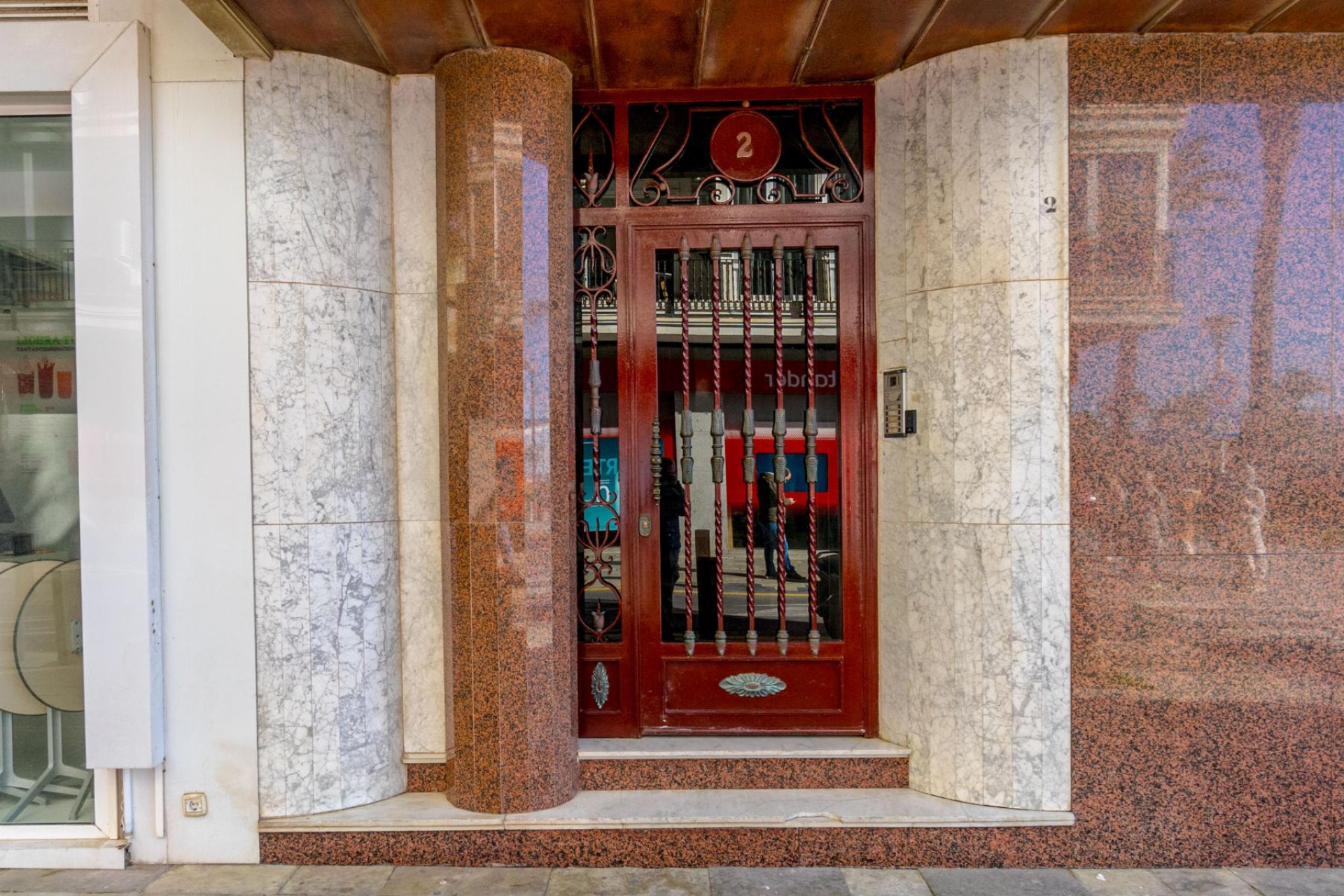 Reventa - 1. Apartamento / piso - Torrevieja - CLUB NAUTICO TORREVIEJA