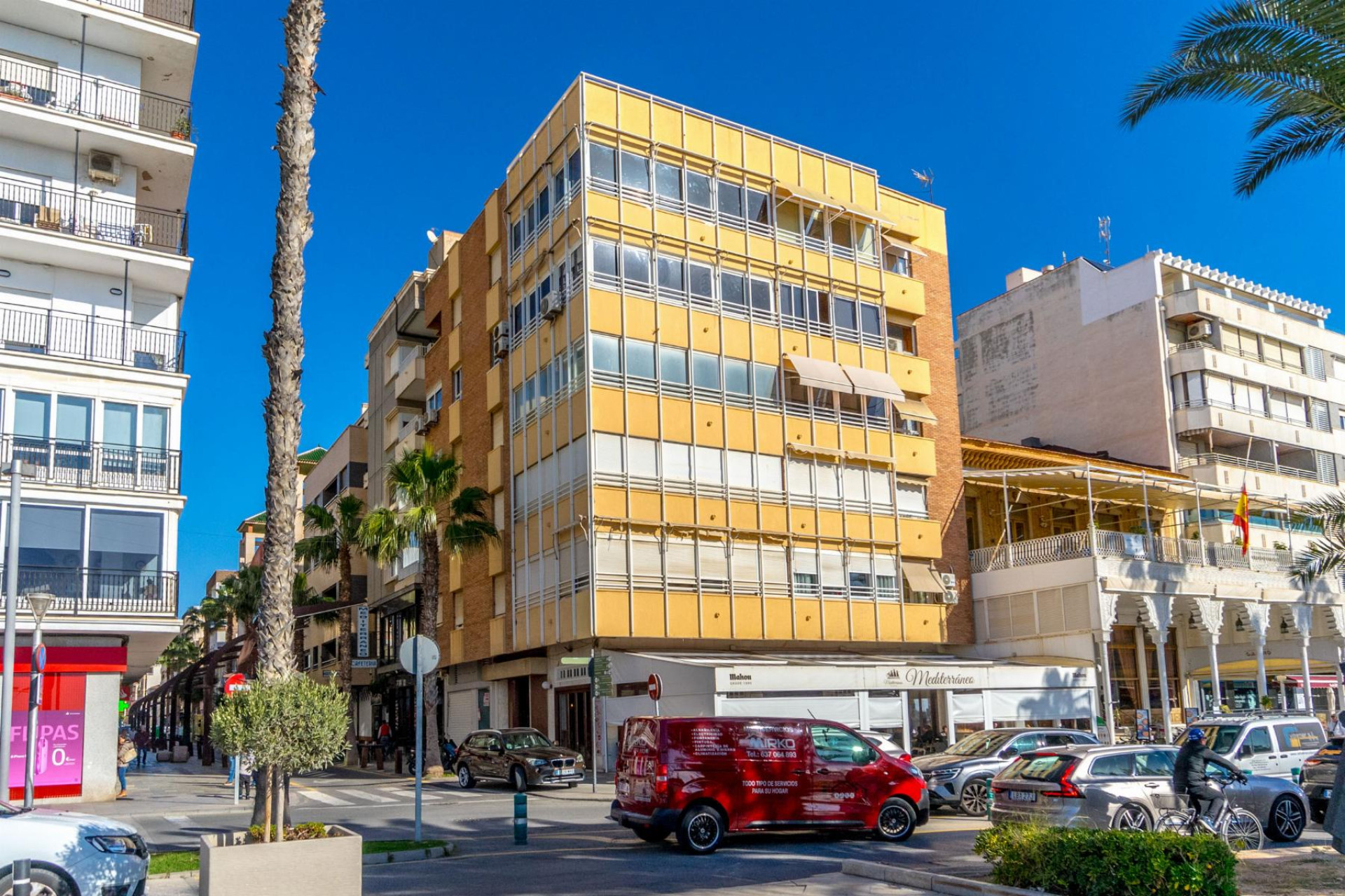 Reventa - 1. Apartamento / piso - Torrevieja - CLUB NAUTICO TORREVIEJA