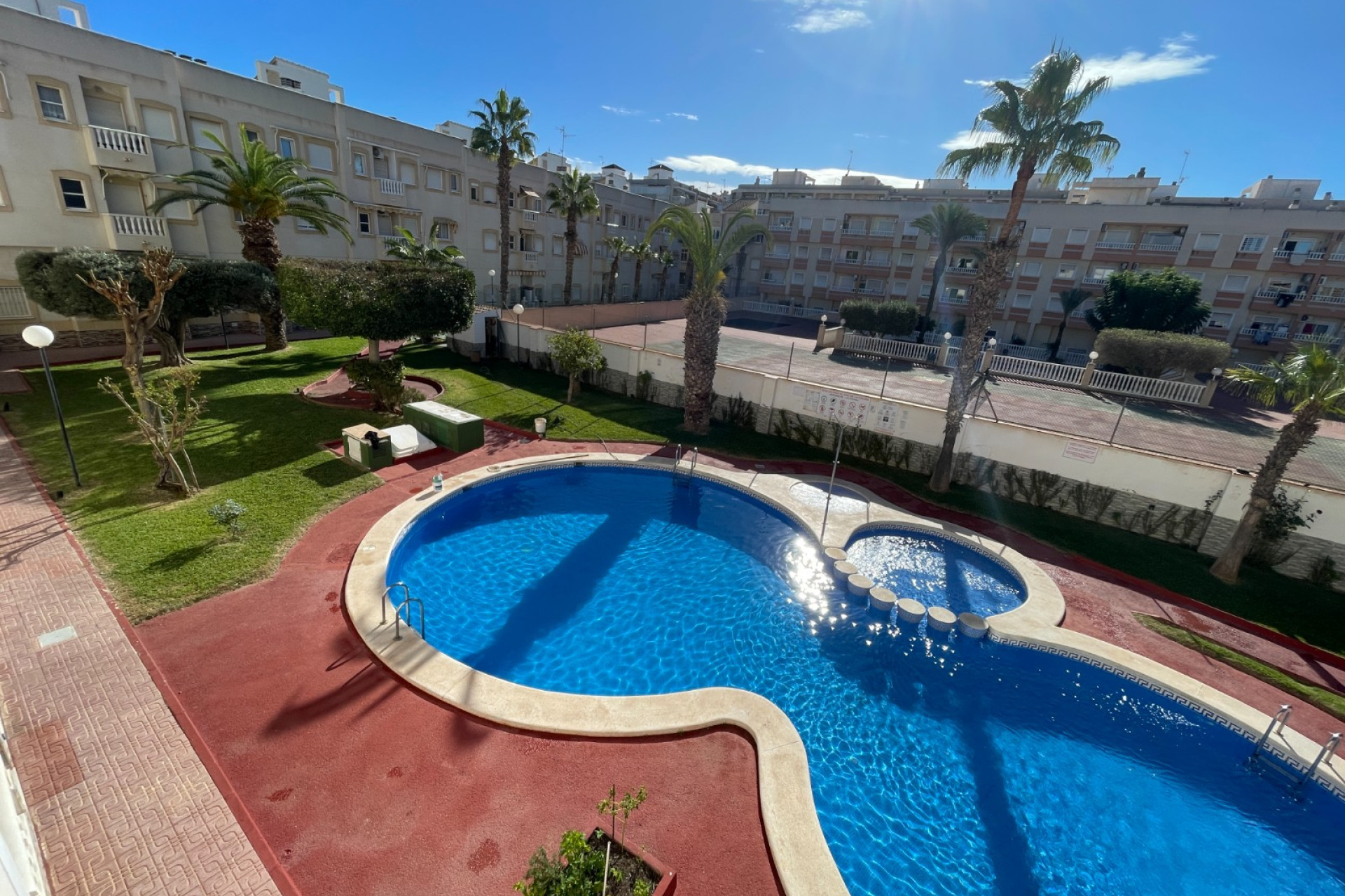 Reventa - 1. Apartamento / piso - Torrevieja - Comunidad Valenciana