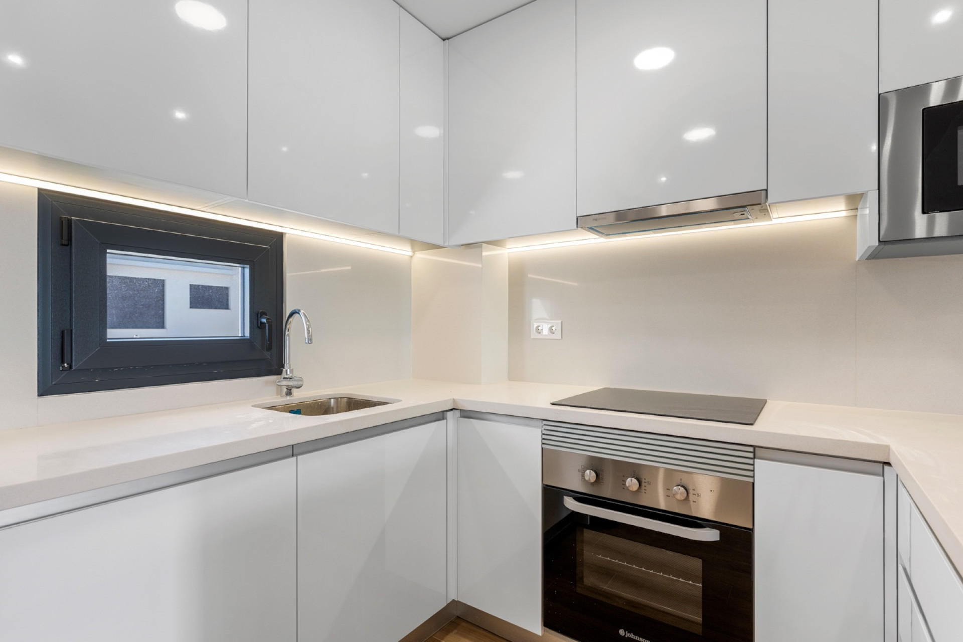 Reventa - 1. Apartamento / piso - Torrevieja - Costa Blanca Sur