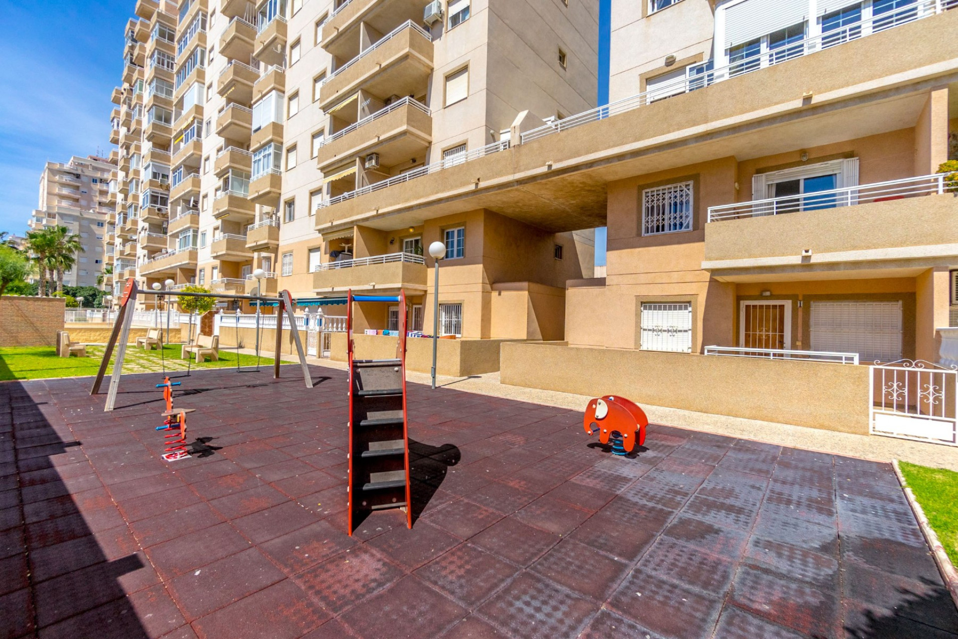 Reventa - 1. Apartamento / piso - Torrevieja - Costa Blanca Sur