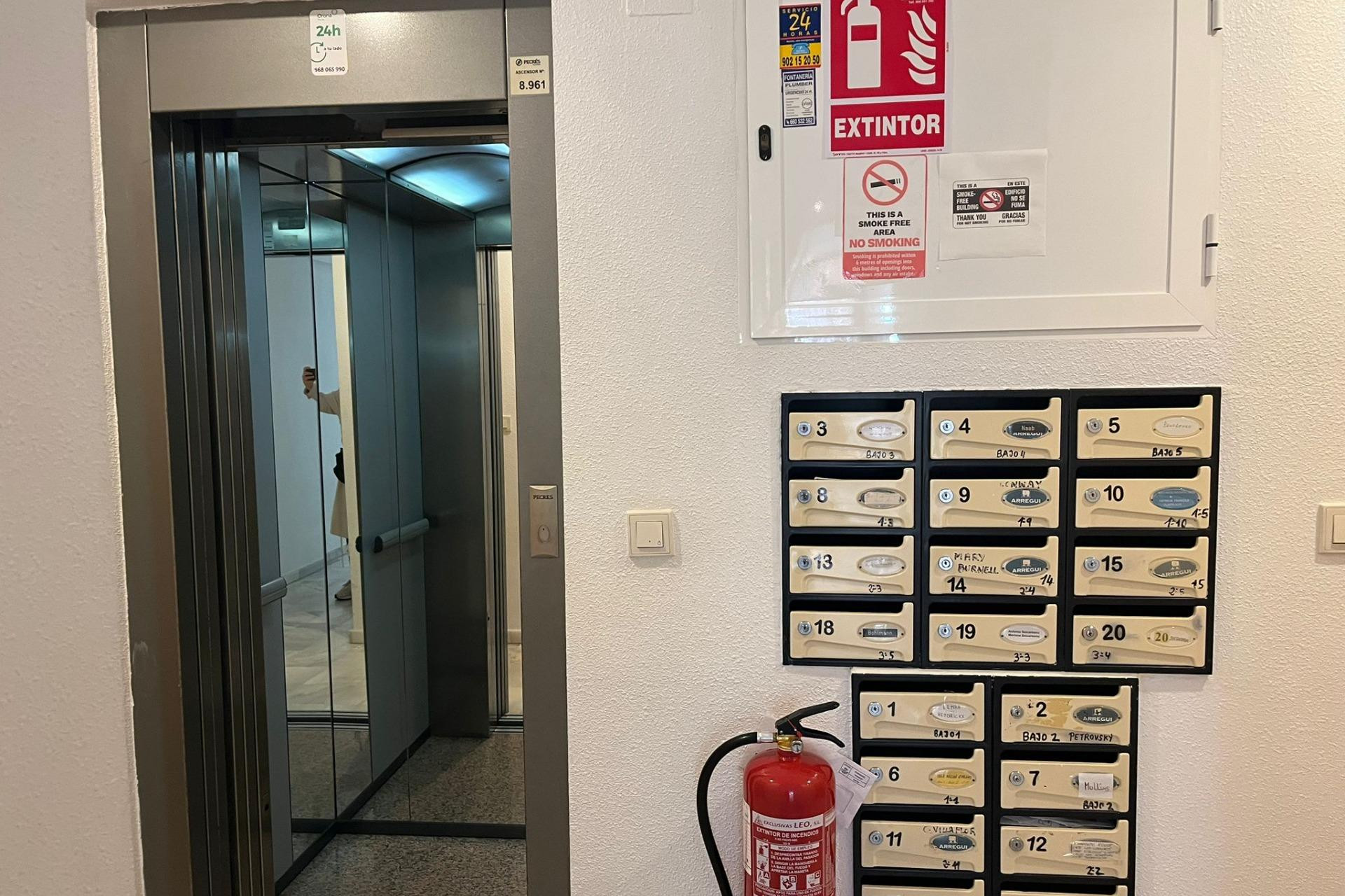 Reventa - 1. Apartamento / piso - Torrevieja - Costa Blanca Sur