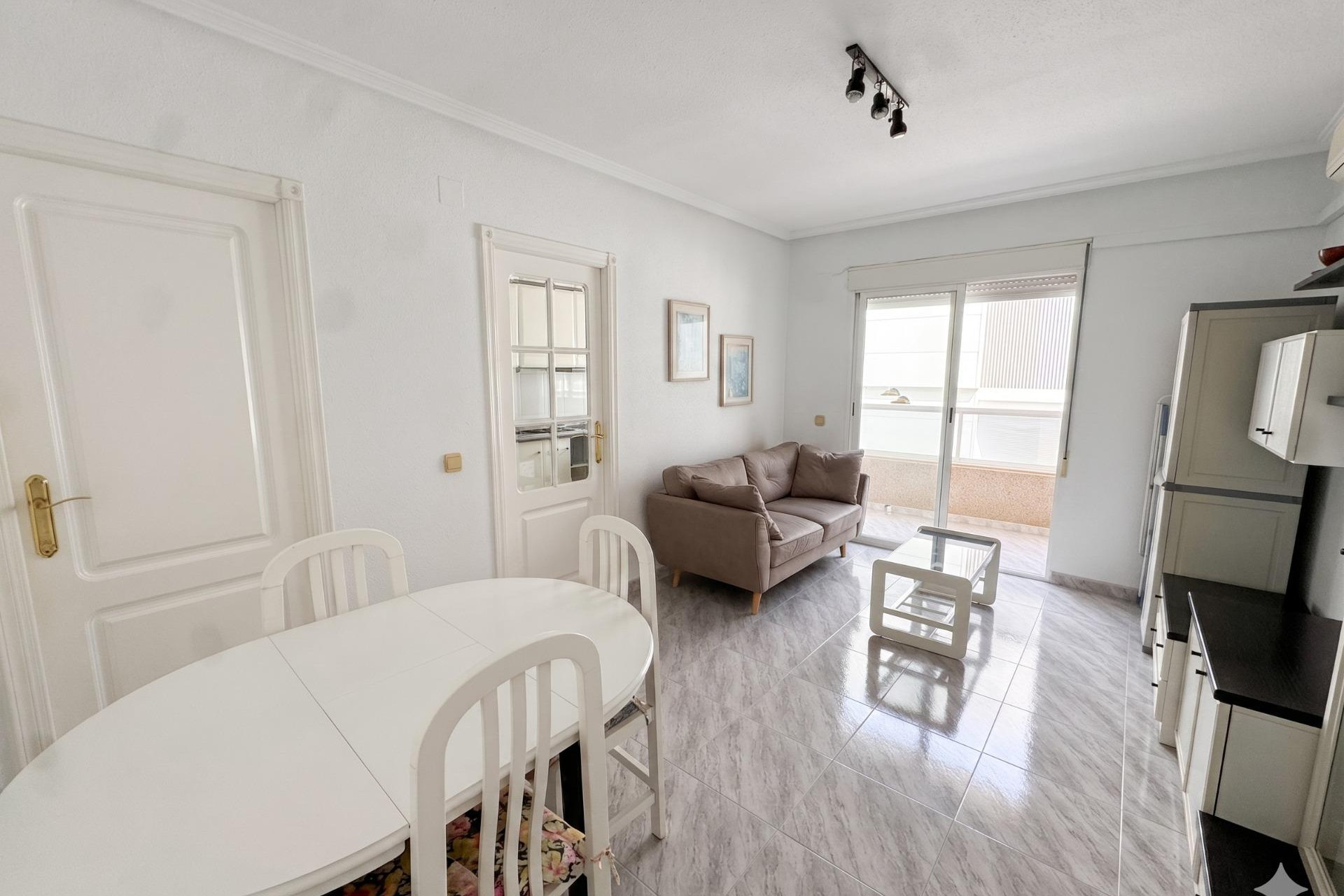 Reventa - 1. Apartamento / piso - Torrevieja - Costa Blanca Sur