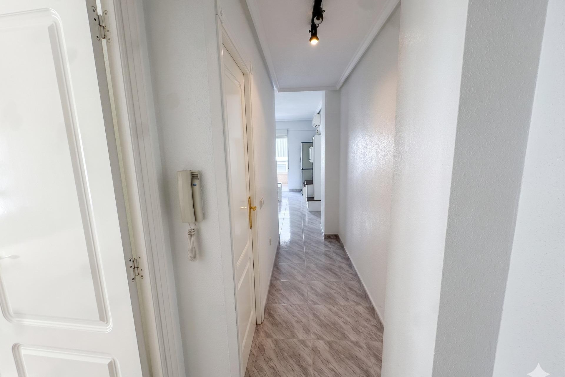 Reventa - 1. Apartamento / piso - Torrevieja - Costa Blanca Sur