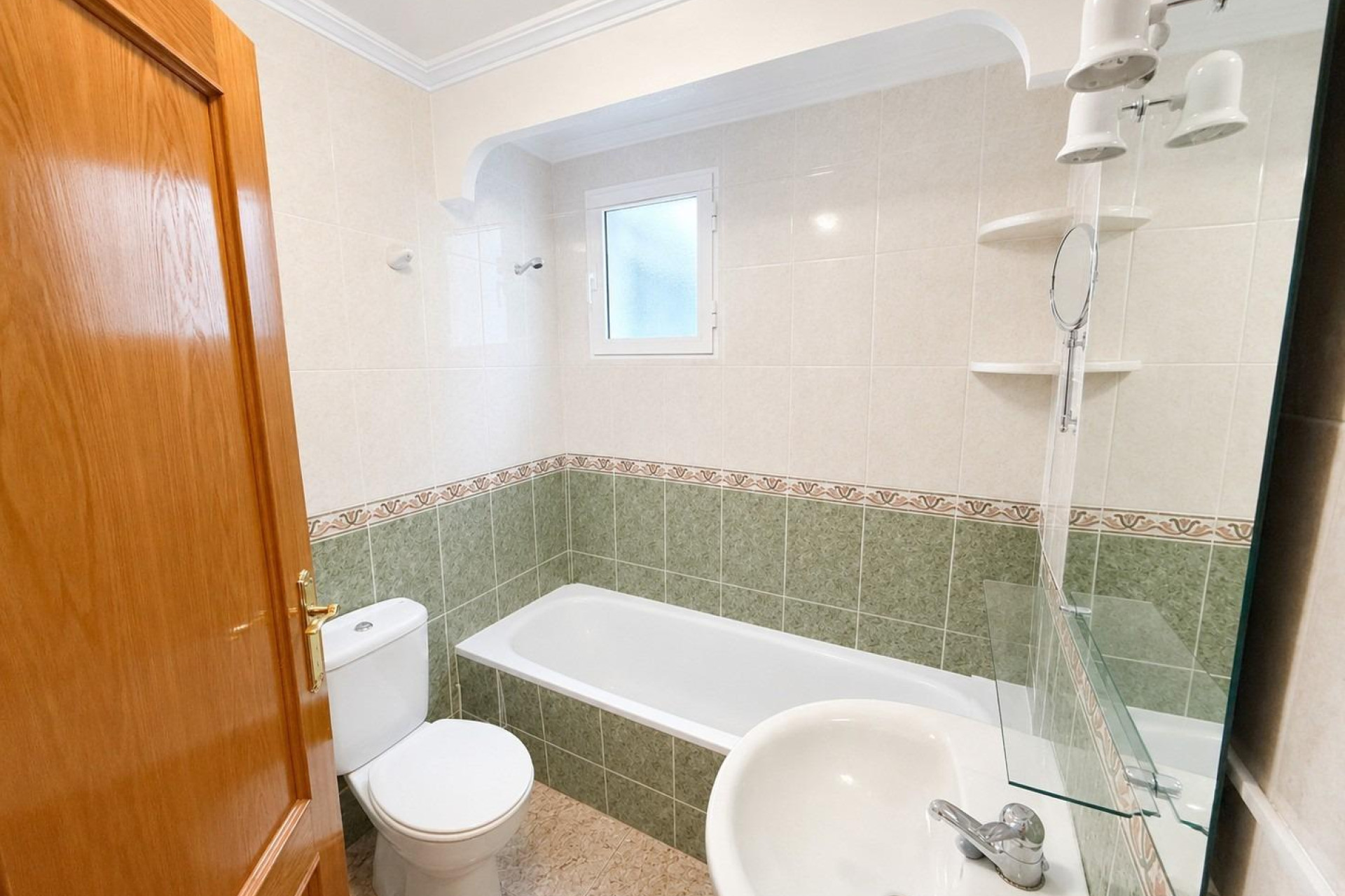 Reventa - 1. Apartamento / piso - Torrevieja - Costa Blanca Sur