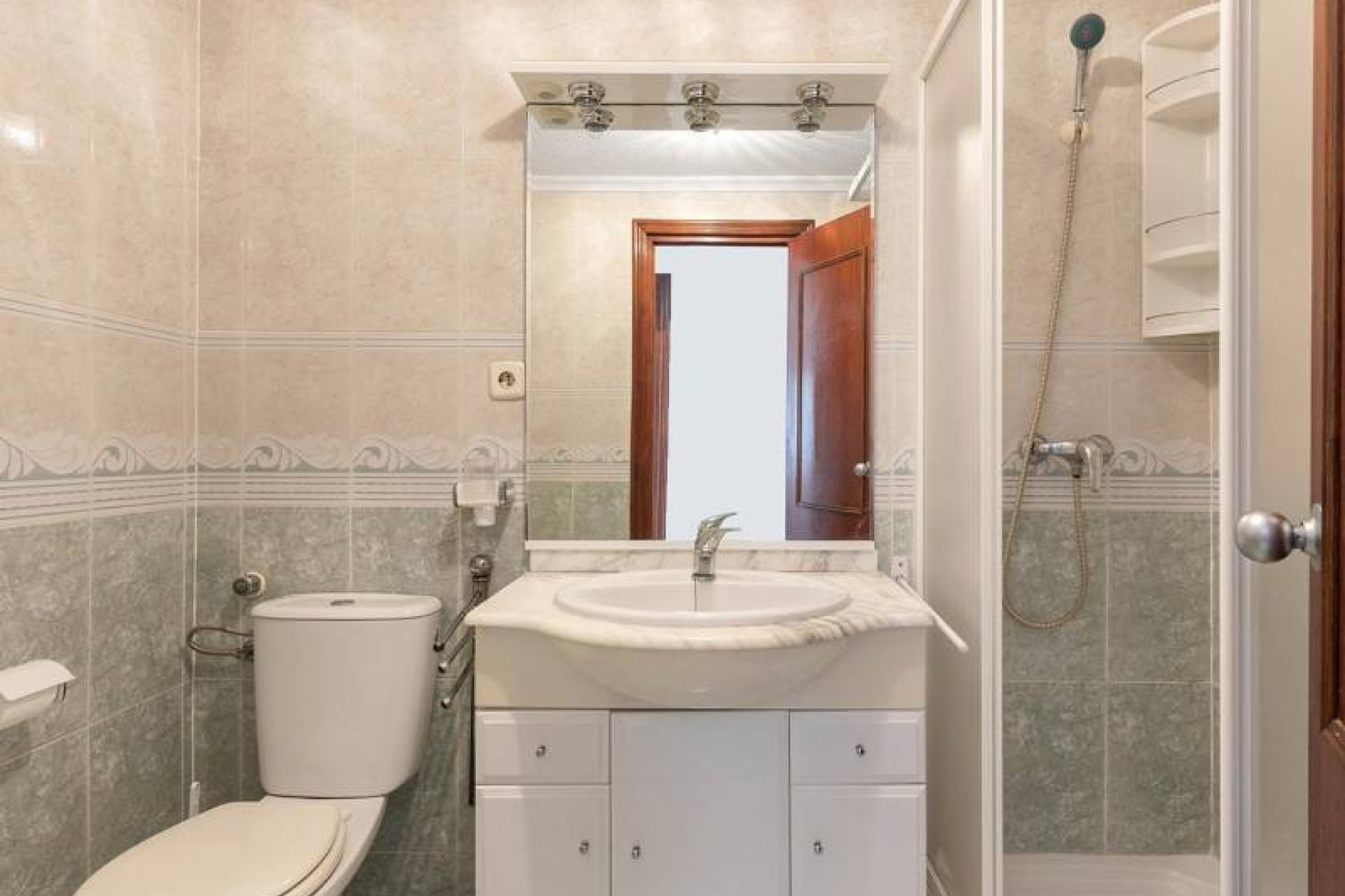 Reventa - 1. Apartamento / piso - Torrevieja - Costa Blanca Sur