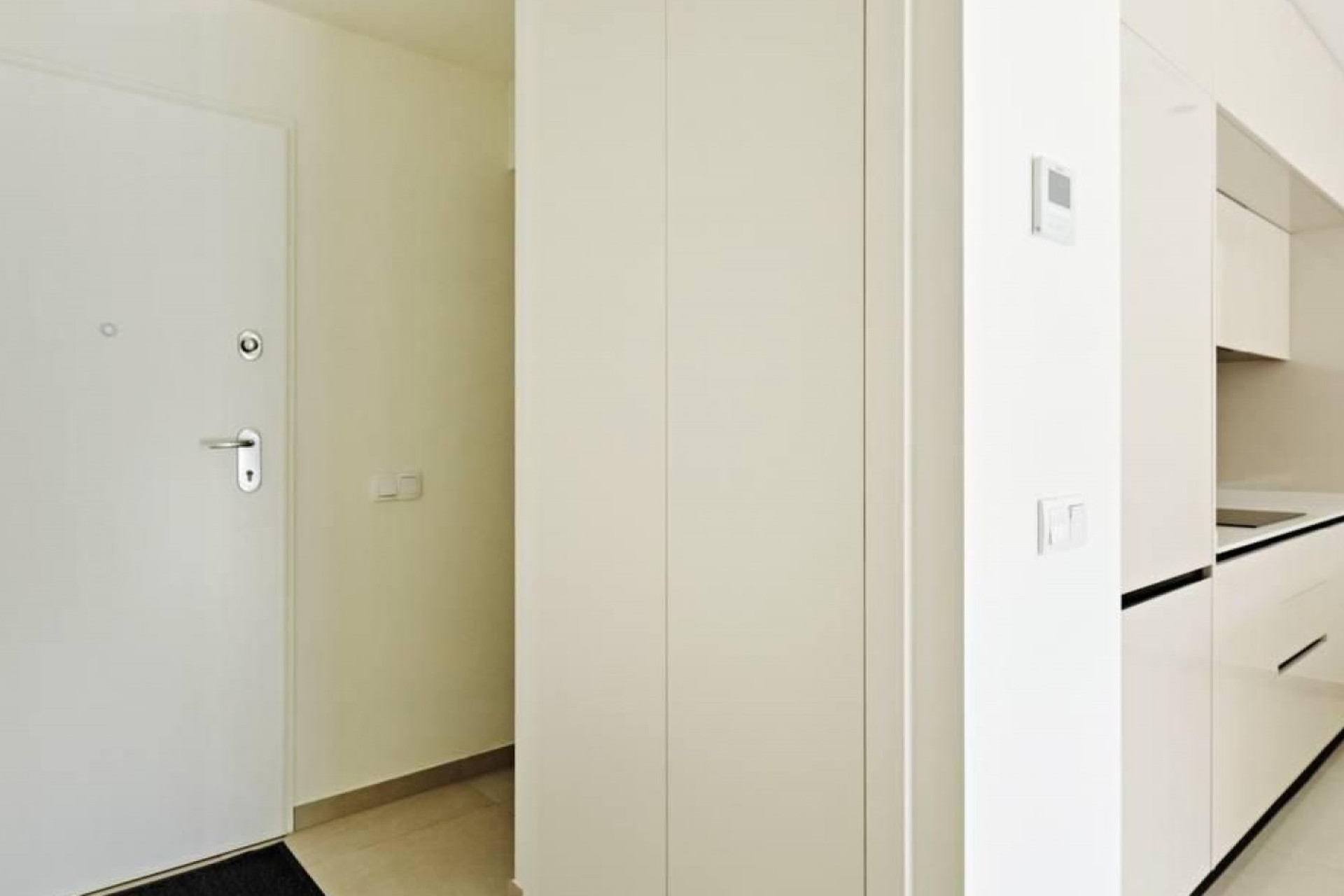 Reventa - 1. Apartamento / piso - Torrevieja - La Veleta