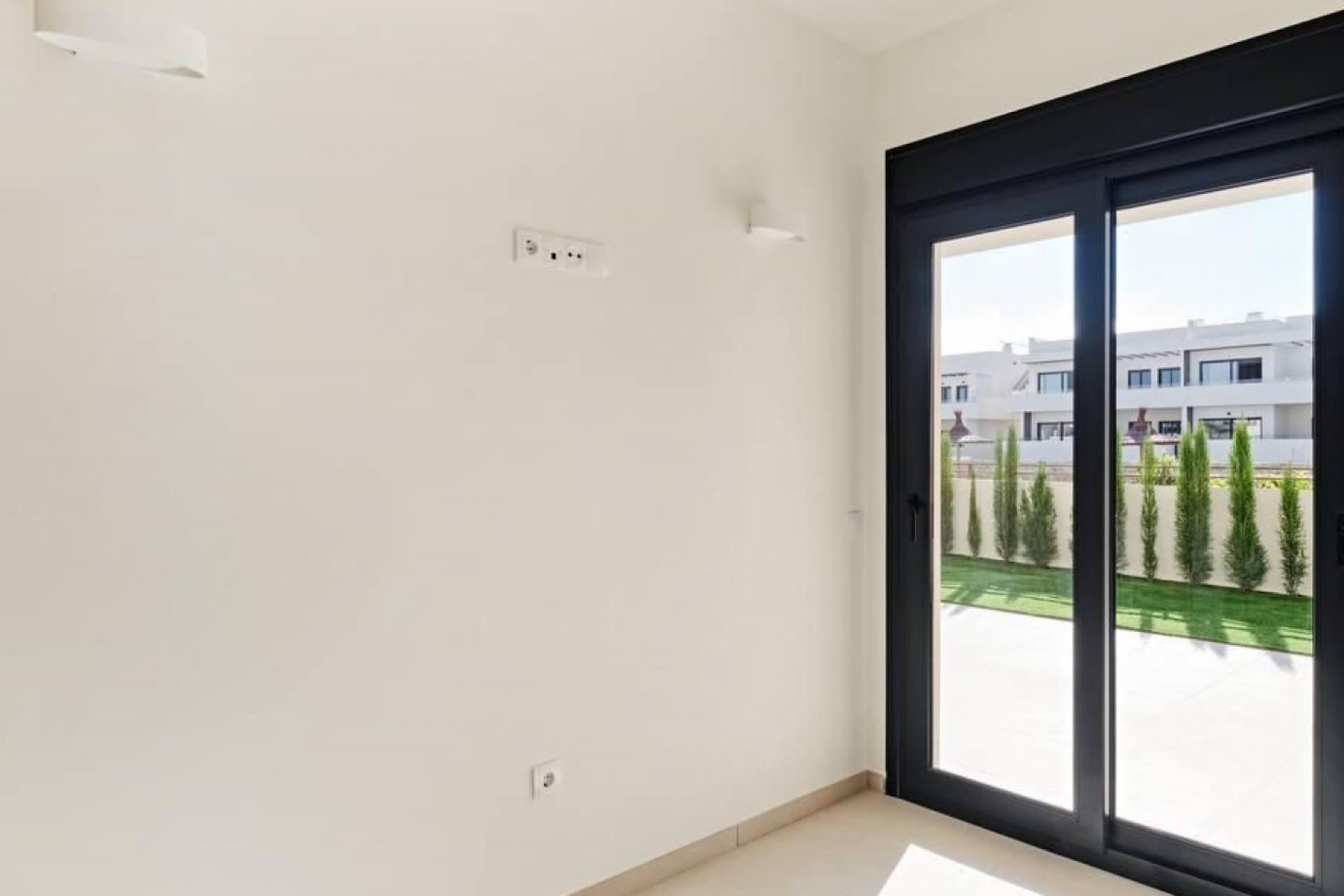 Reventa - 1. Apartamento / piso - Torrevieja - La Veleta