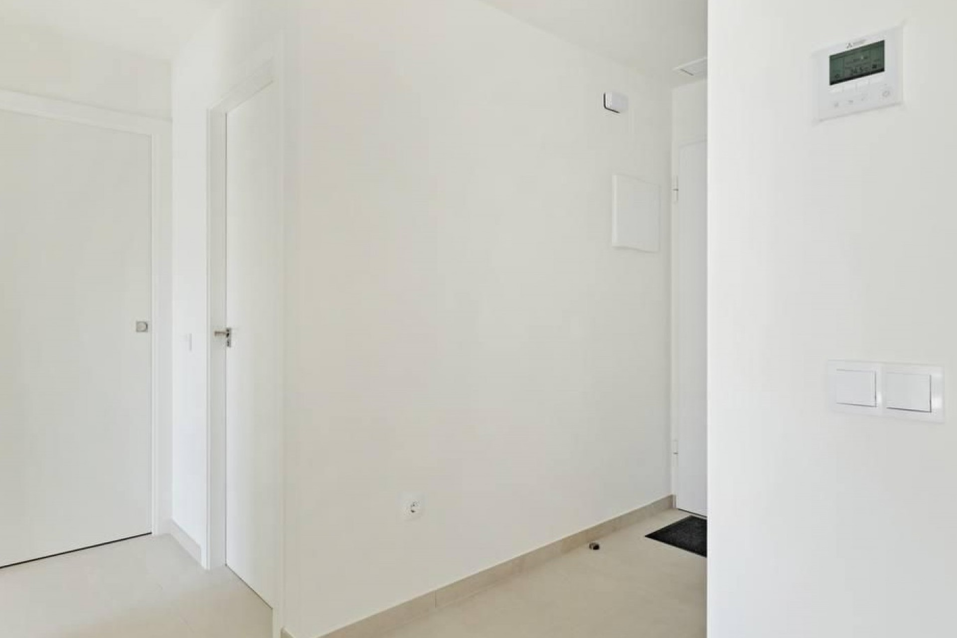 Reventa - 1. Apartamento / piso - Torrevieja - La Veleta