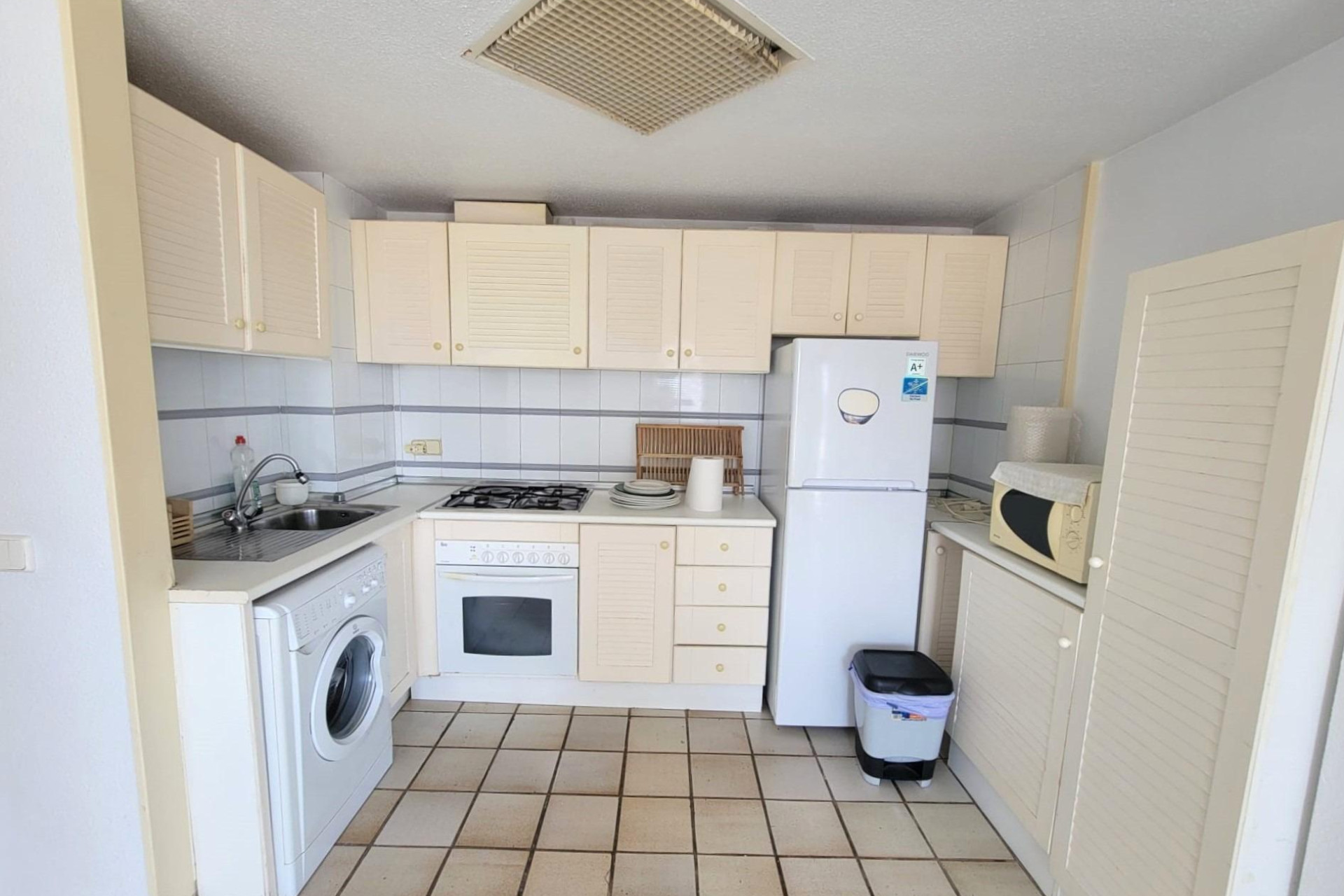 Reventa - 1. Apartamento / piso - Torrevieja - PLAYA DE LA MATA