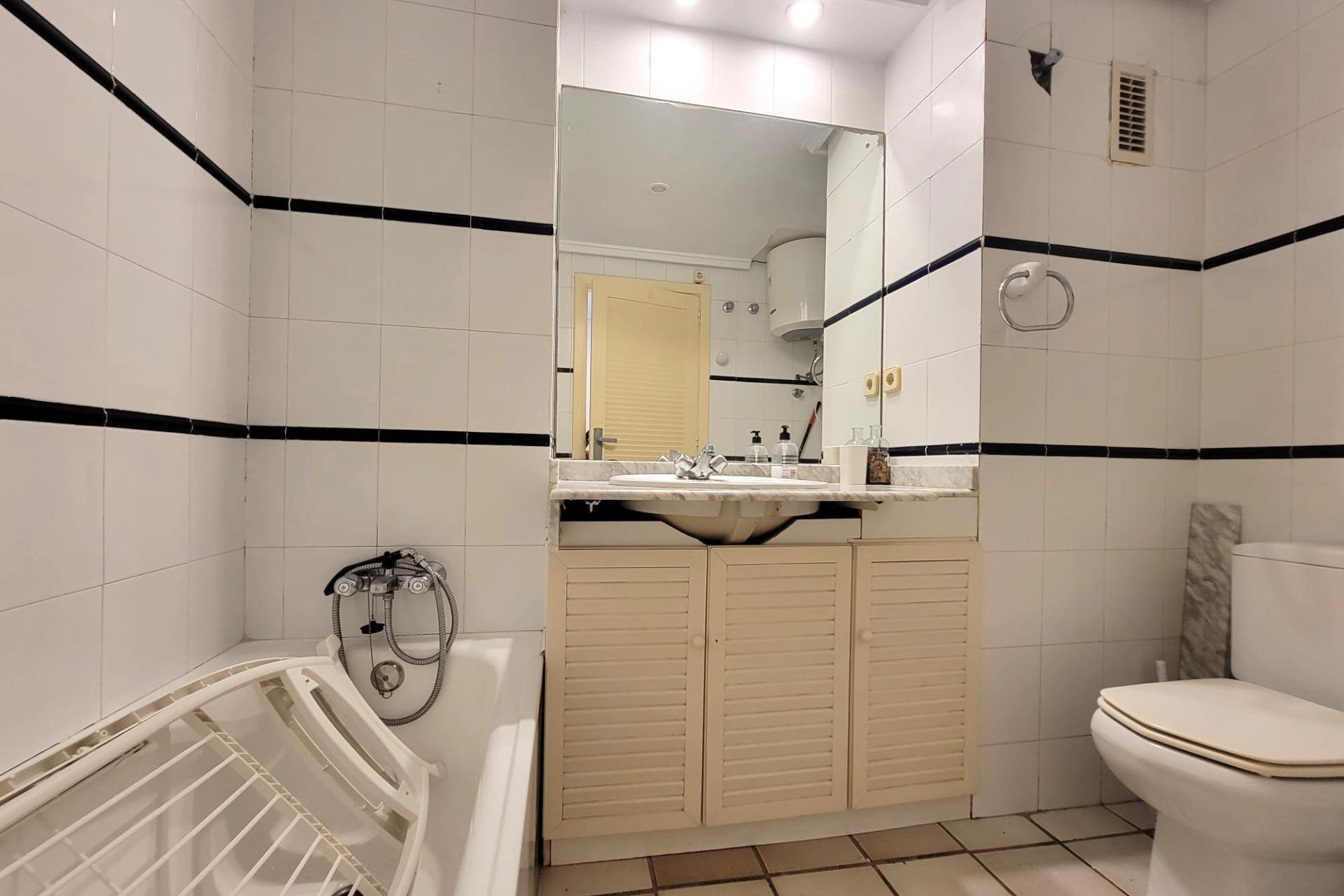 Reventa - 1. Apartamento / piso - Torrevieja - PLAYA DE LA MATA