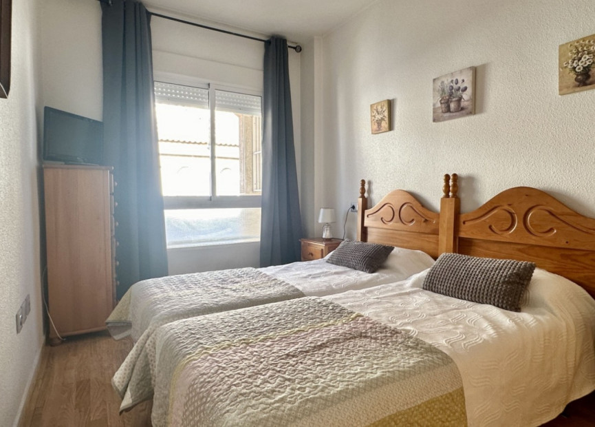 Reventa - 1. Apartamento / piso - Torrevieja - Playa Los Naufragos