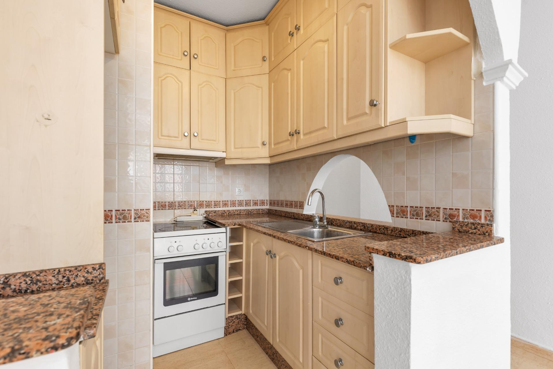 Reventa - 1. Apartamento / piso - Torrevieja - Puerto Deportivo