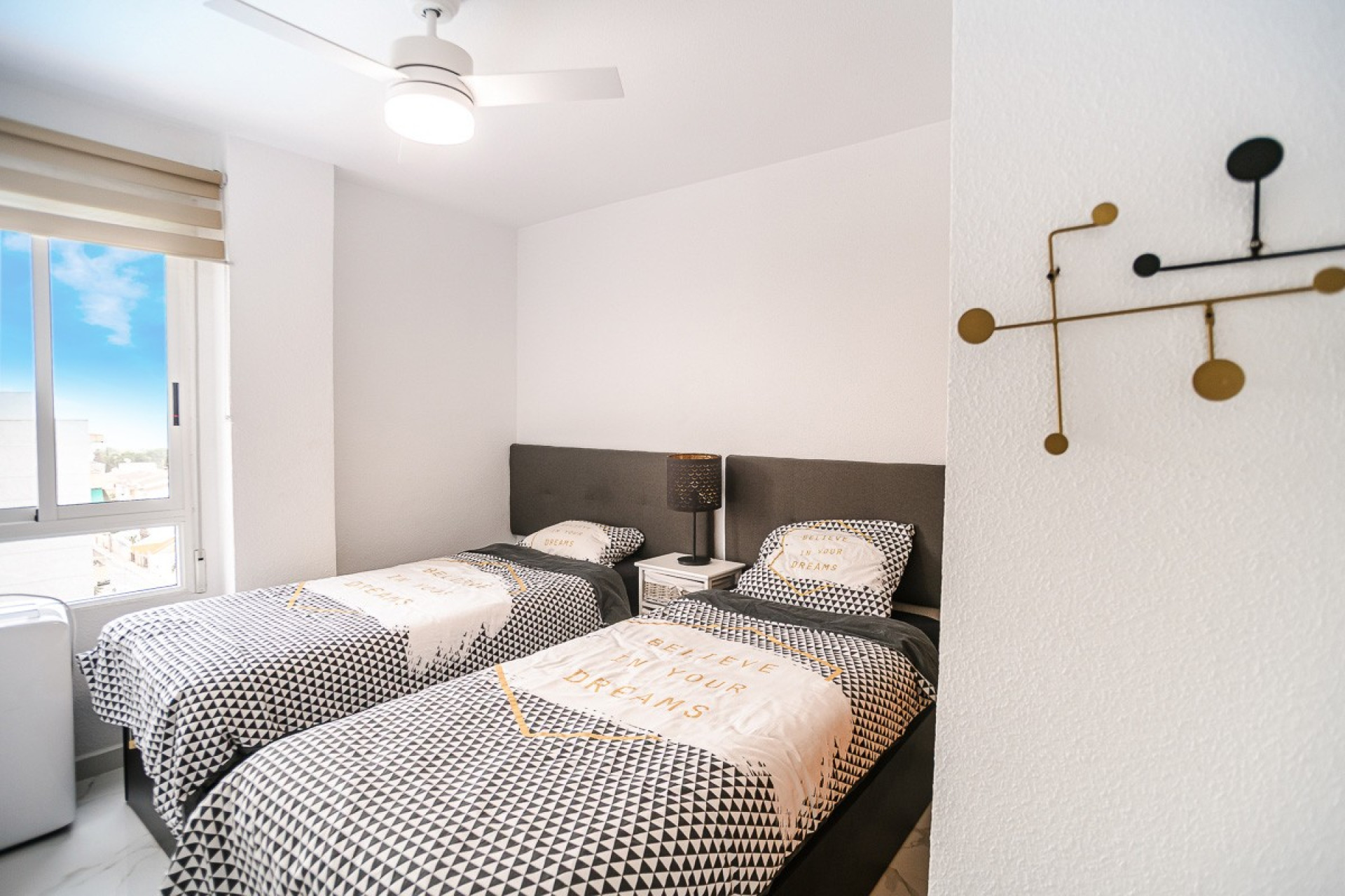 Reventa - 1. Apartamento / piso - Torrevieja - Punta Prima